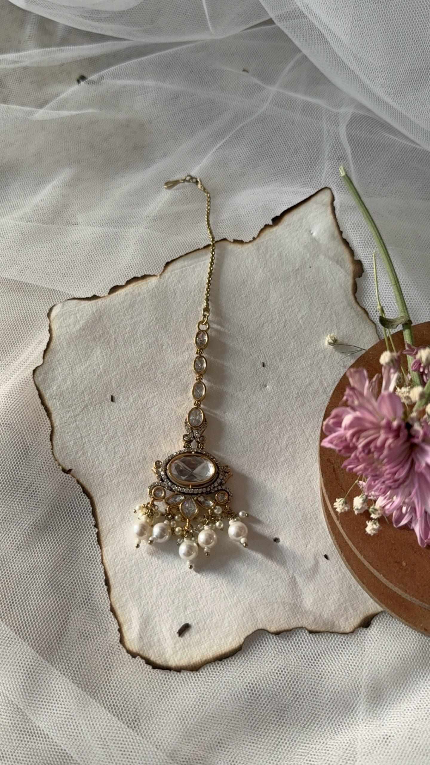 Moti Polki Maang Tikka image 0