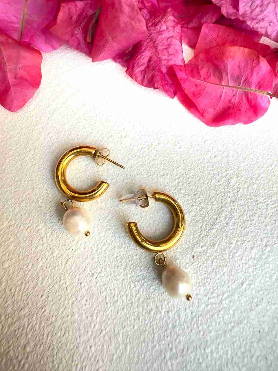 PEARL HOOPS image 0