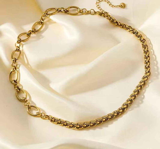 KAYLA CHAIN image 0