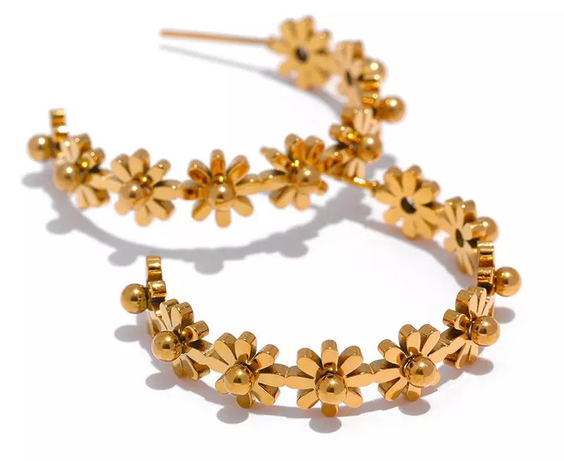 BETSY FLOWER HOOPS image 1