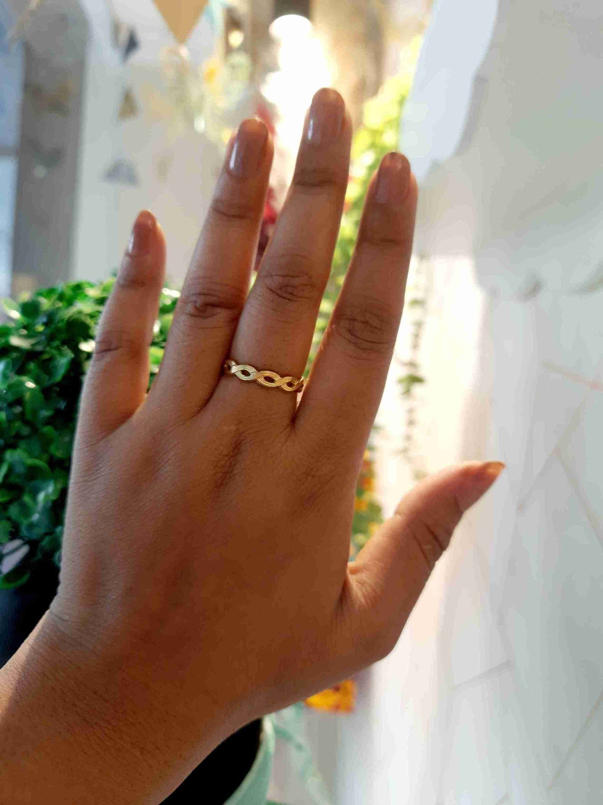 Joanette Minimal Ring image 0