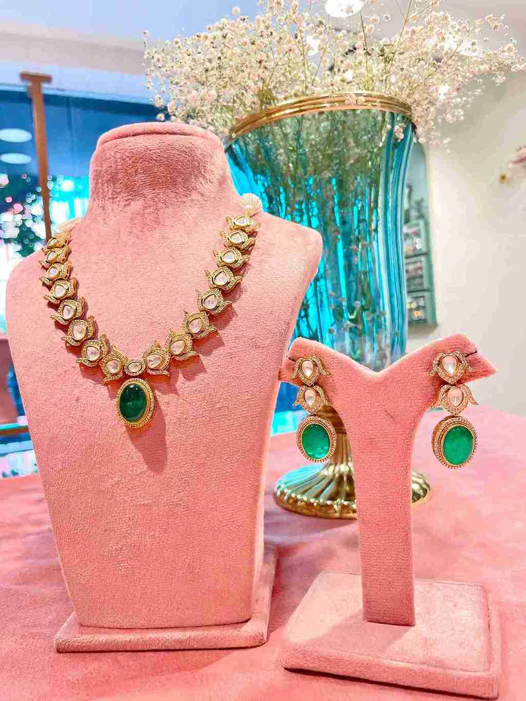 ANUJA POLKI STRING WITH GREEN DROP image 0