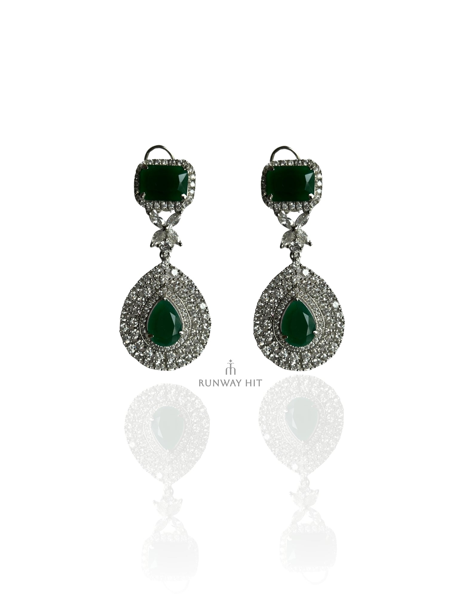 Wilma Long Green Earring
