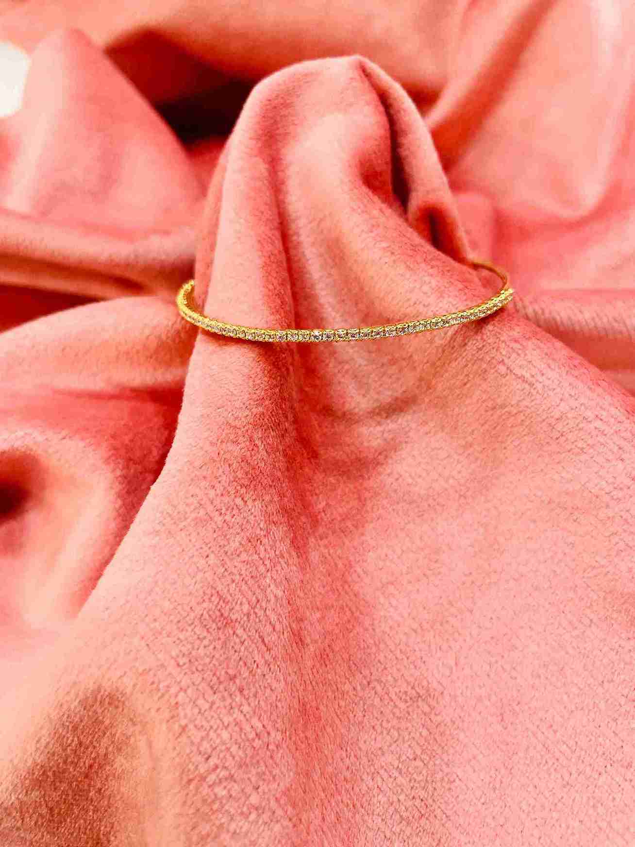 SINGLE LINE PURE SILVER BRACELET image 0