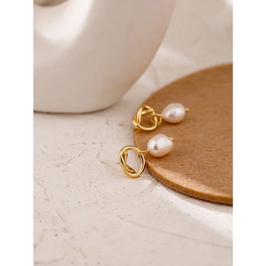 ELANOR MINI PEARL STUDS image 0