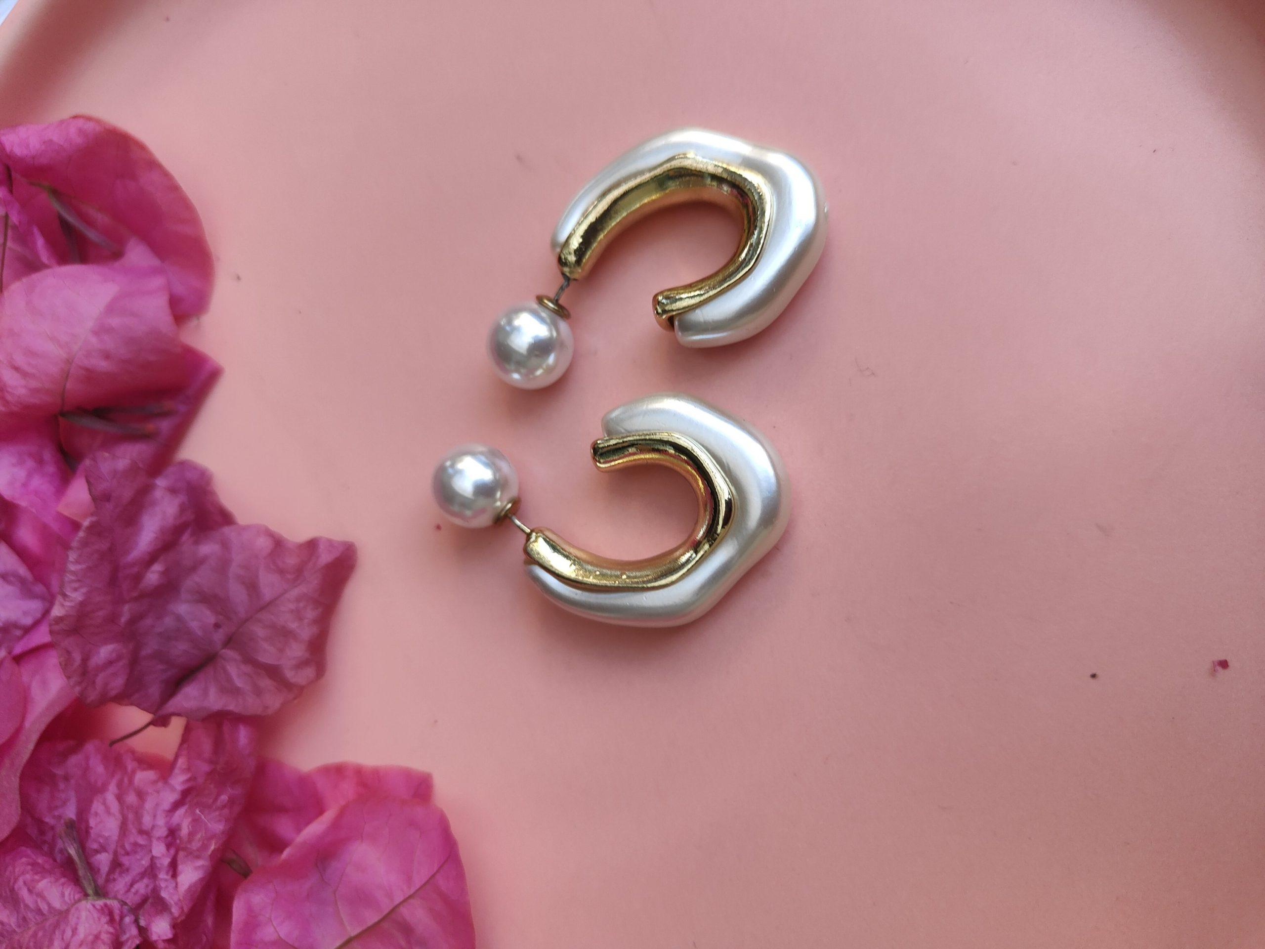 Resin White Crescent Earing image 0