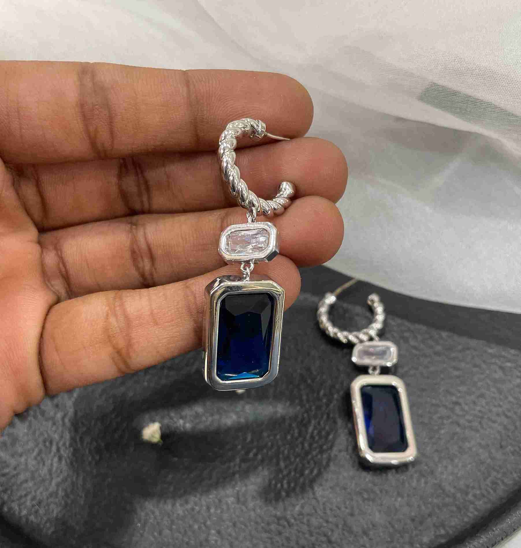 ELSIE 92.5 SILVER EARRING image 0