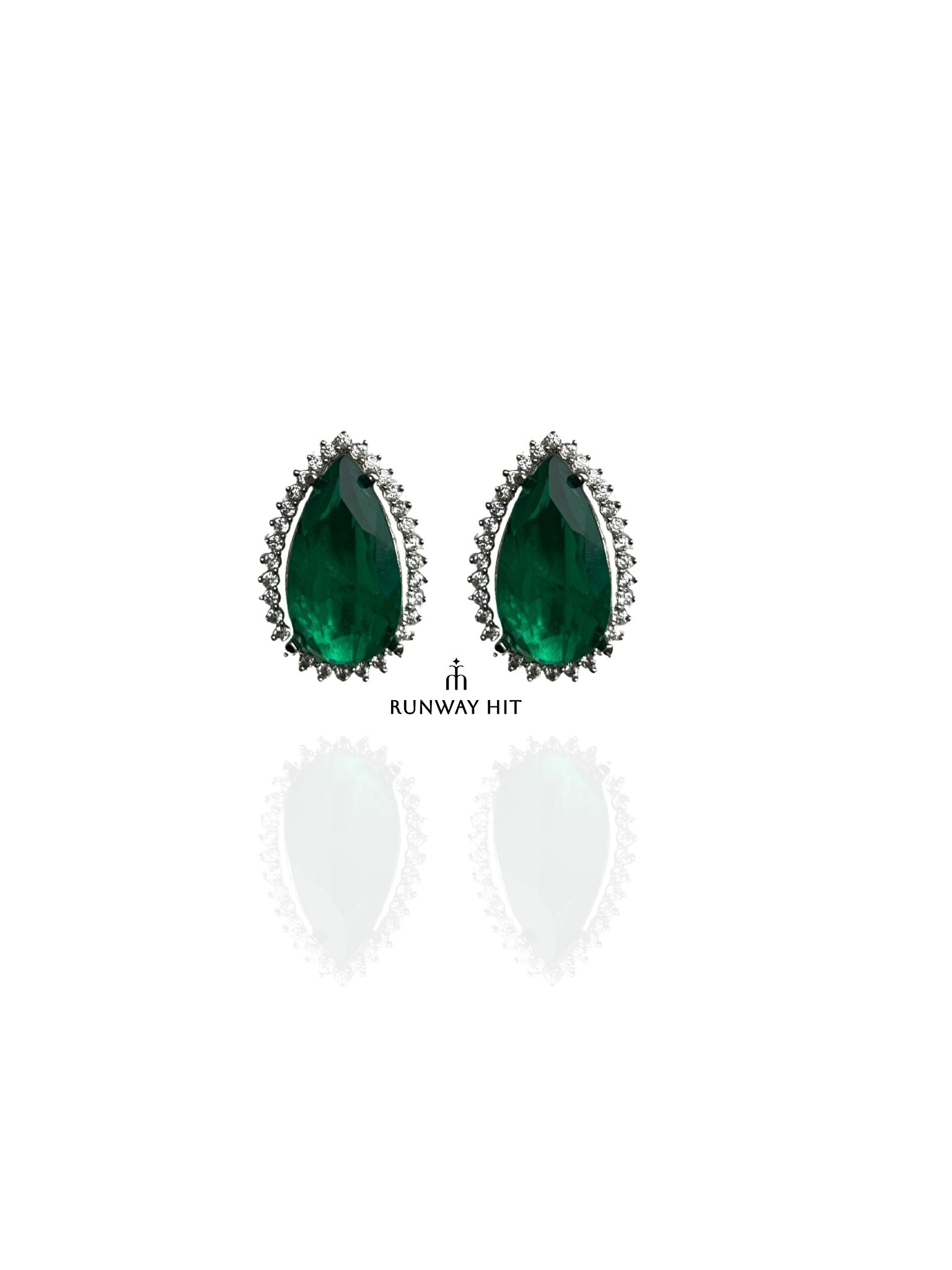 AVERY EMERALD STUD