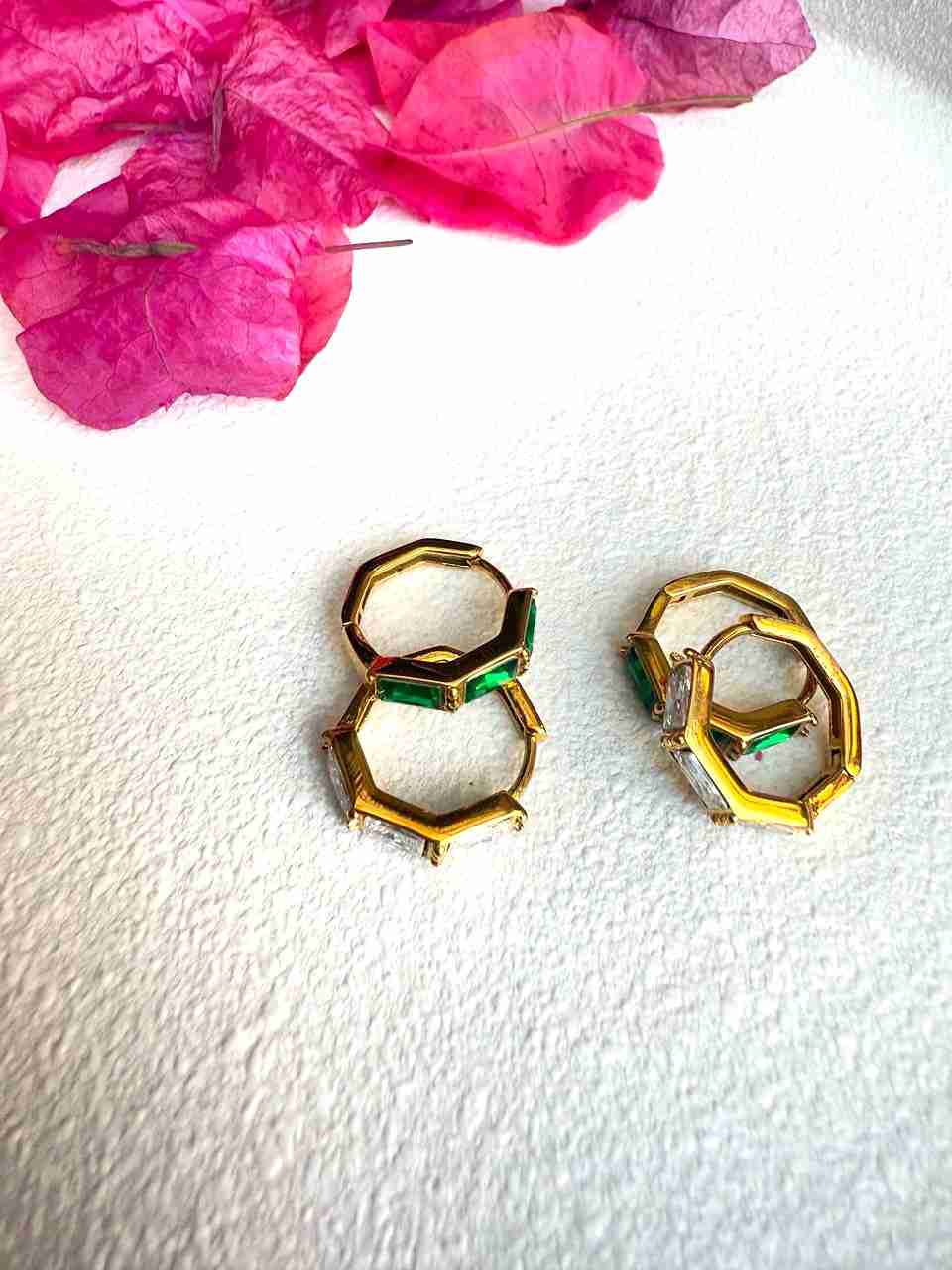 MINIMALIST COLORFUL HOOPS image 0