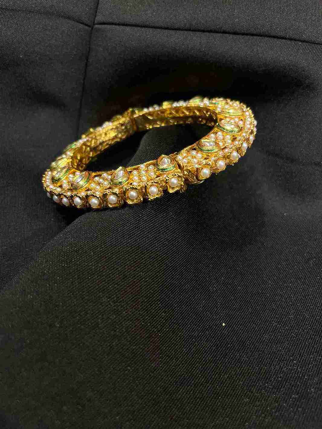 VEERA BRIDAL BANGLE image 0