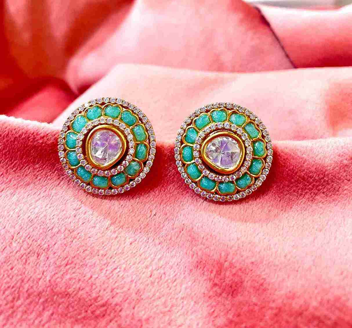MELON SEA BLUE POLKI STUD image 0