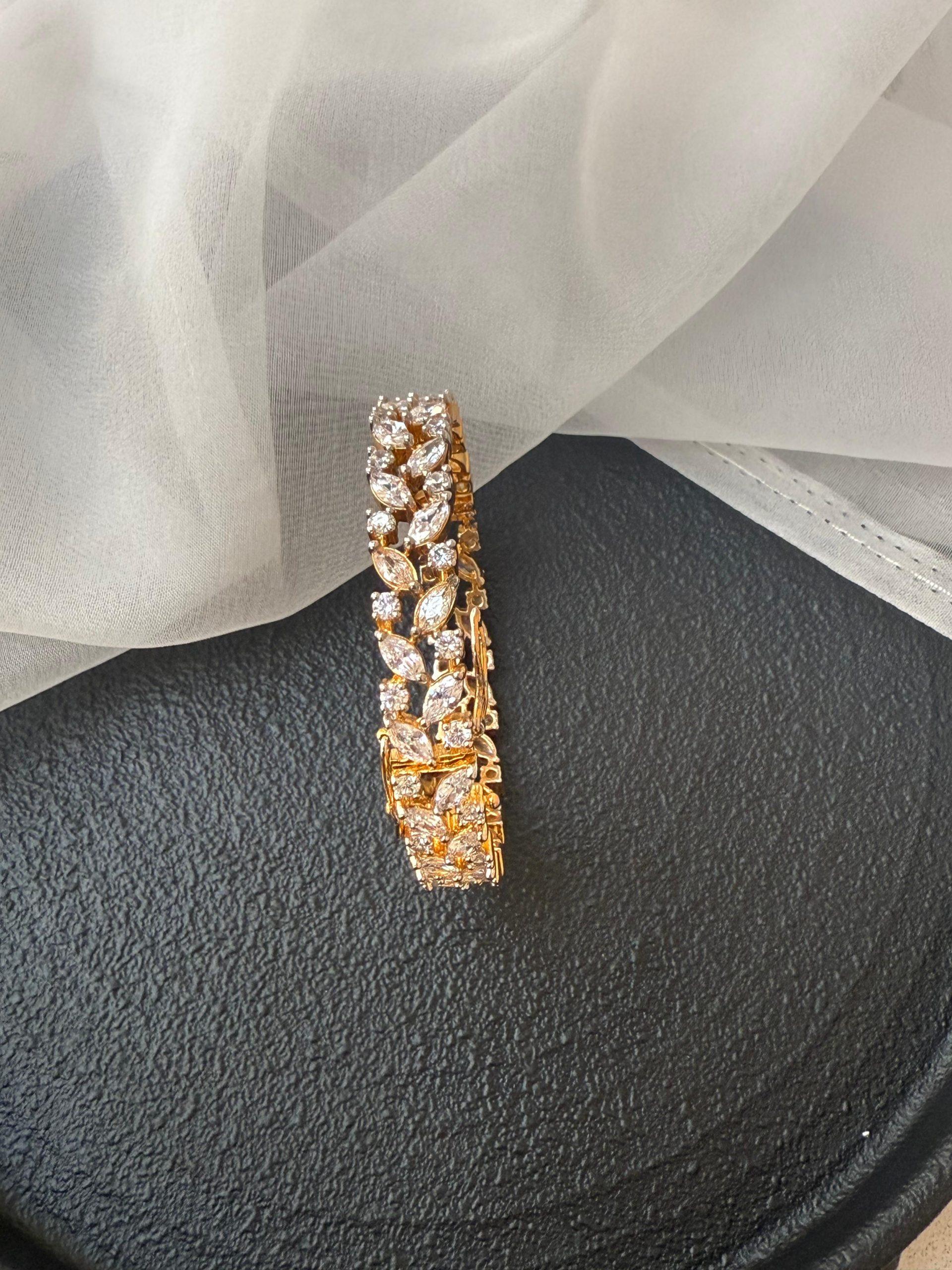 Jiya Diamond Kada (Gold) image 0