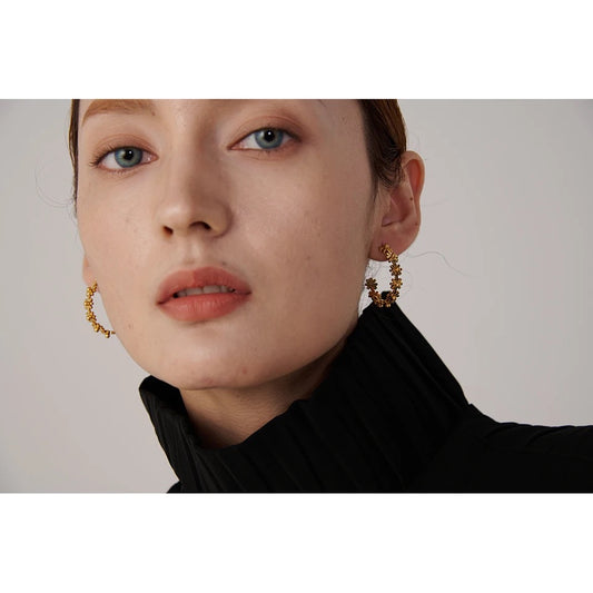 BETSY FLOWER HOOPS image 0