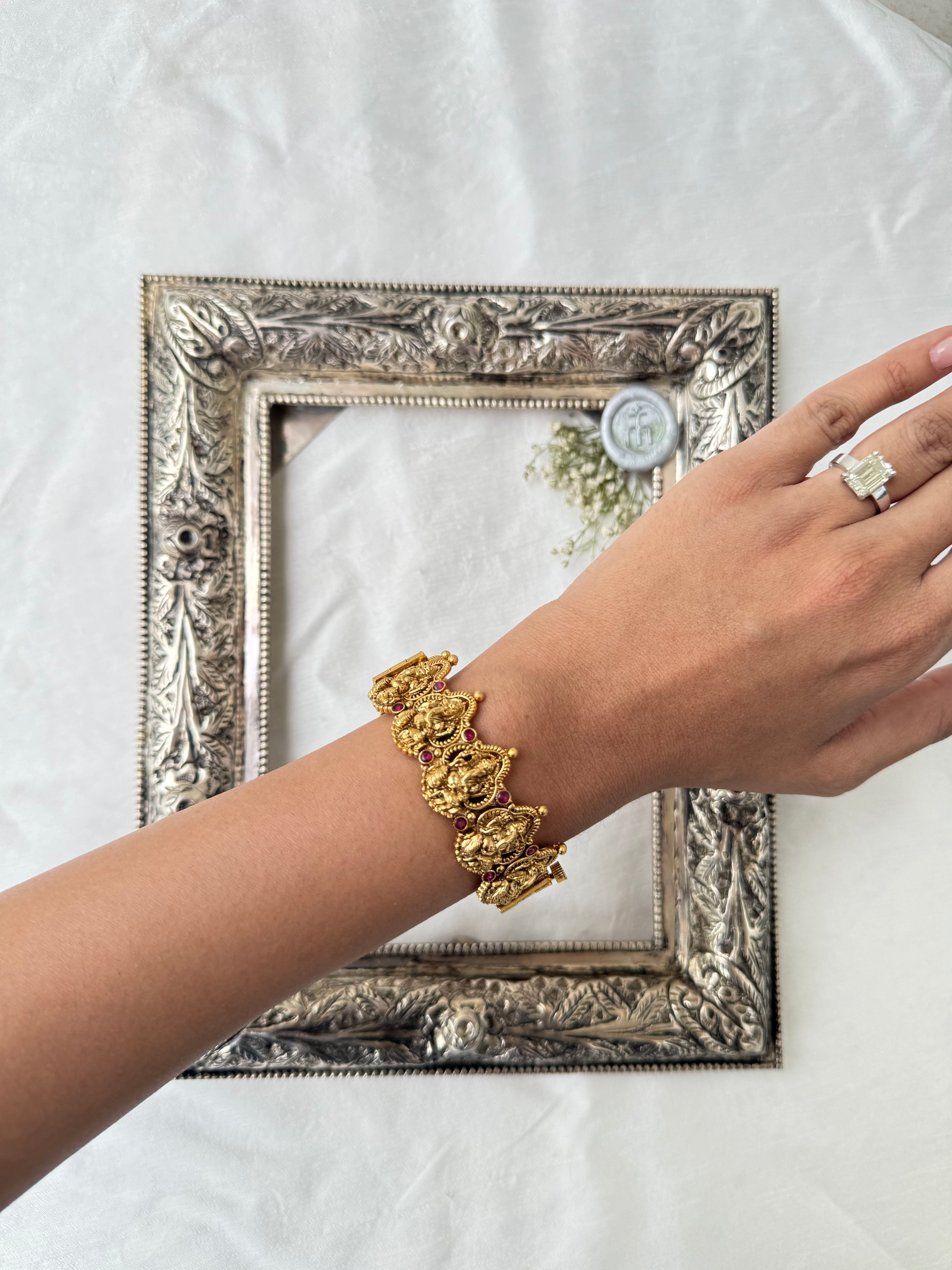runway-hit-jewelry