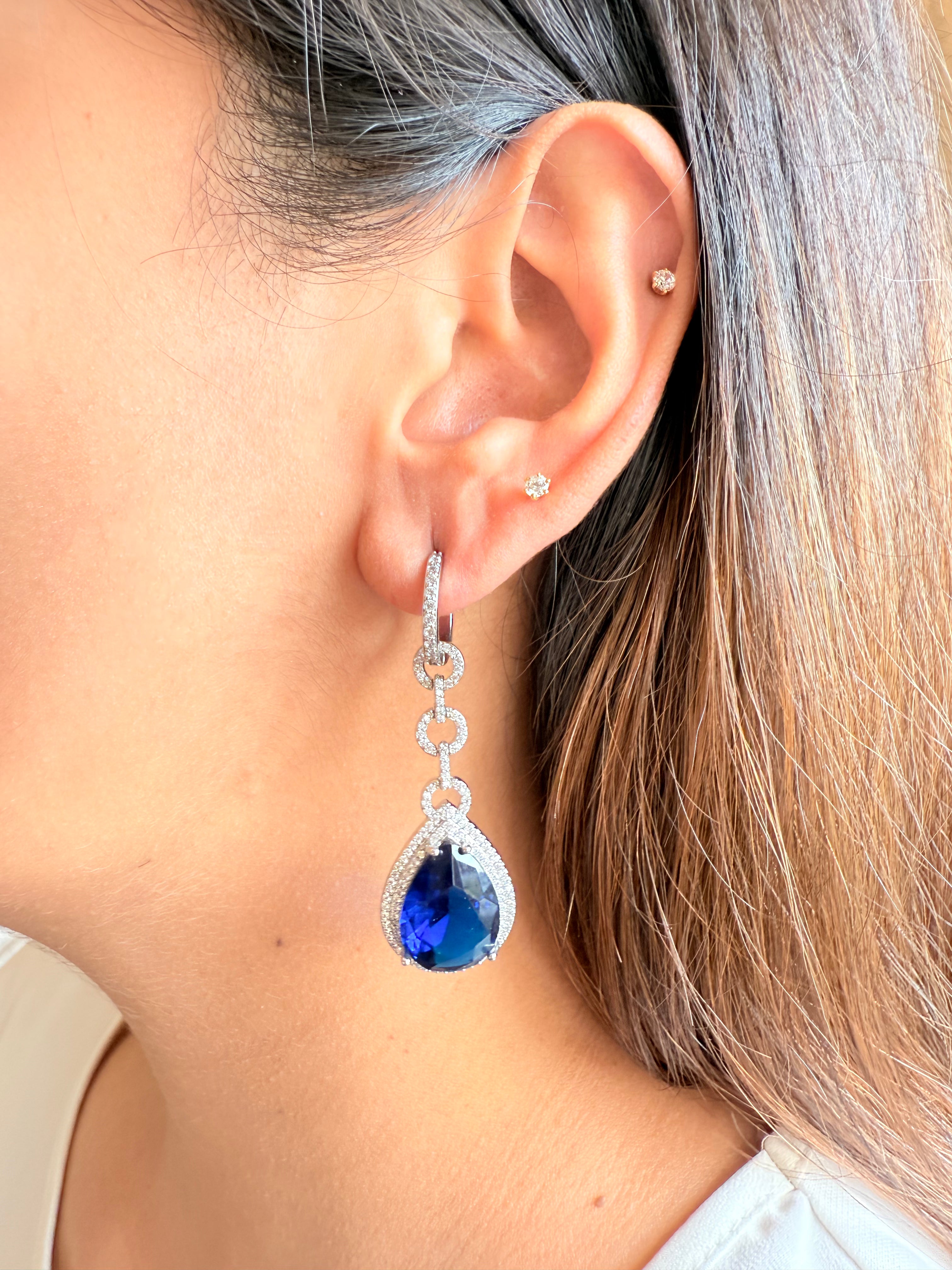Elara Gemstone Earring