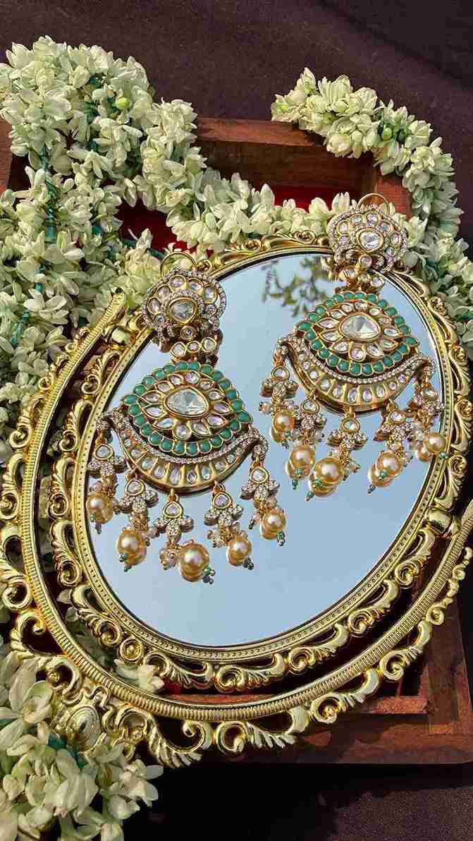 SHRISTI MINT GREEN EARRING