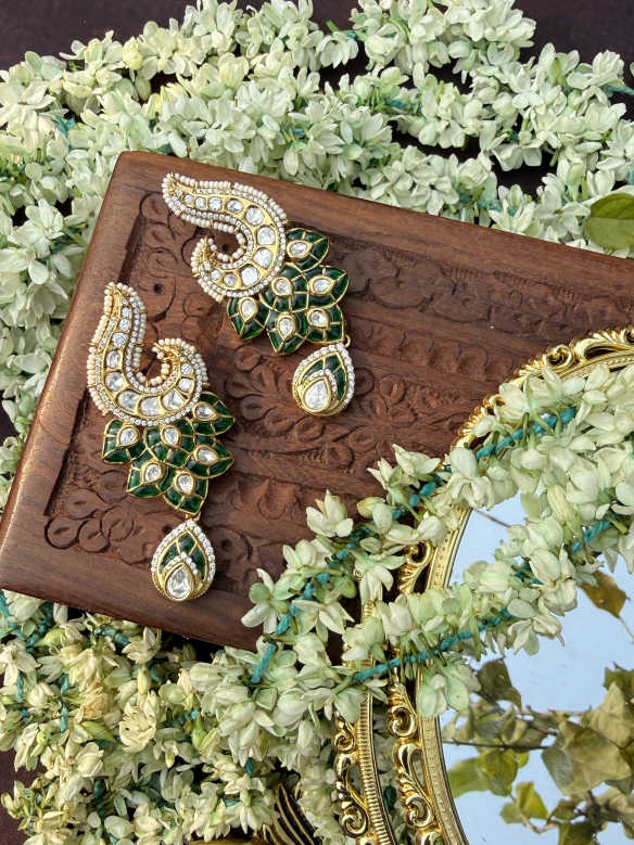 SIDIKSHA GREEN EARRING