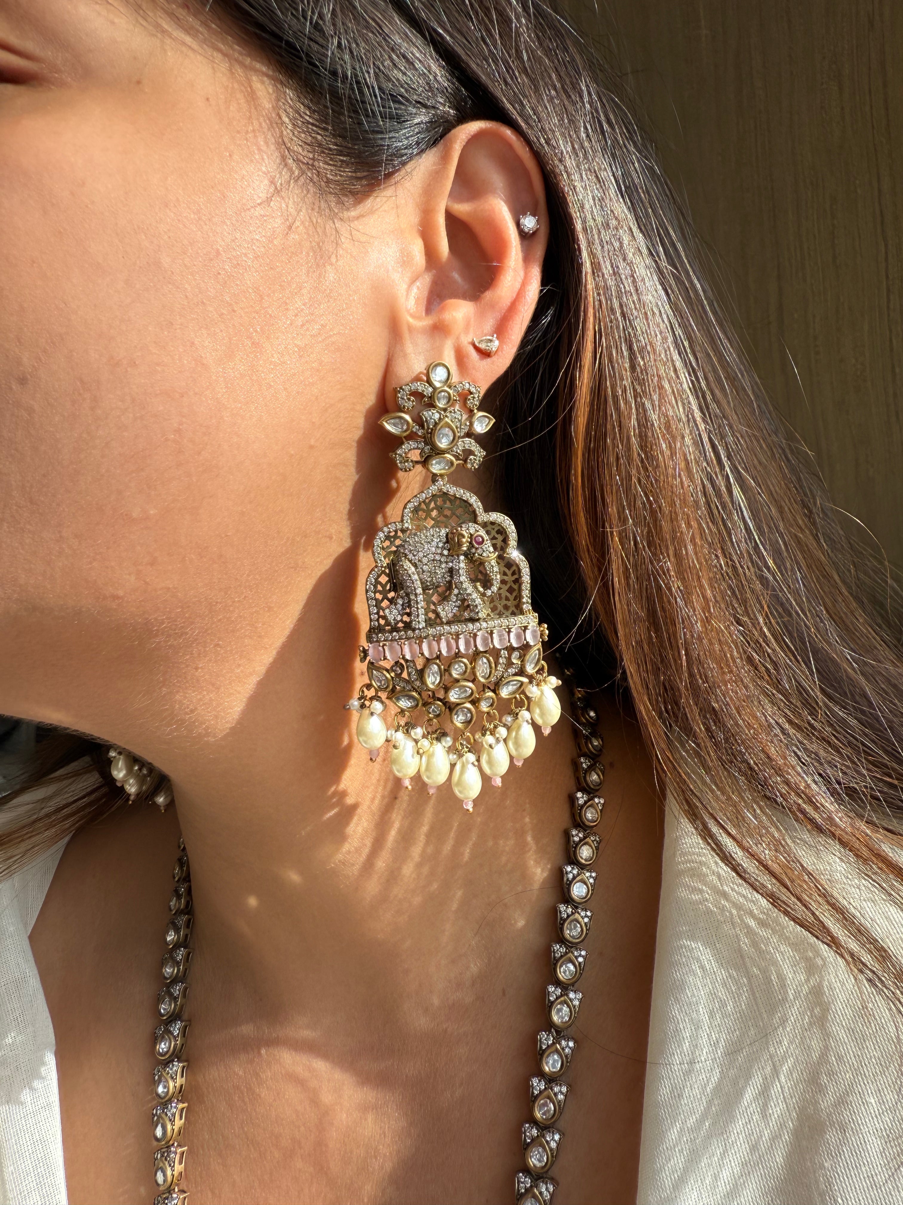 VICTORIAN ELEPHANT SET