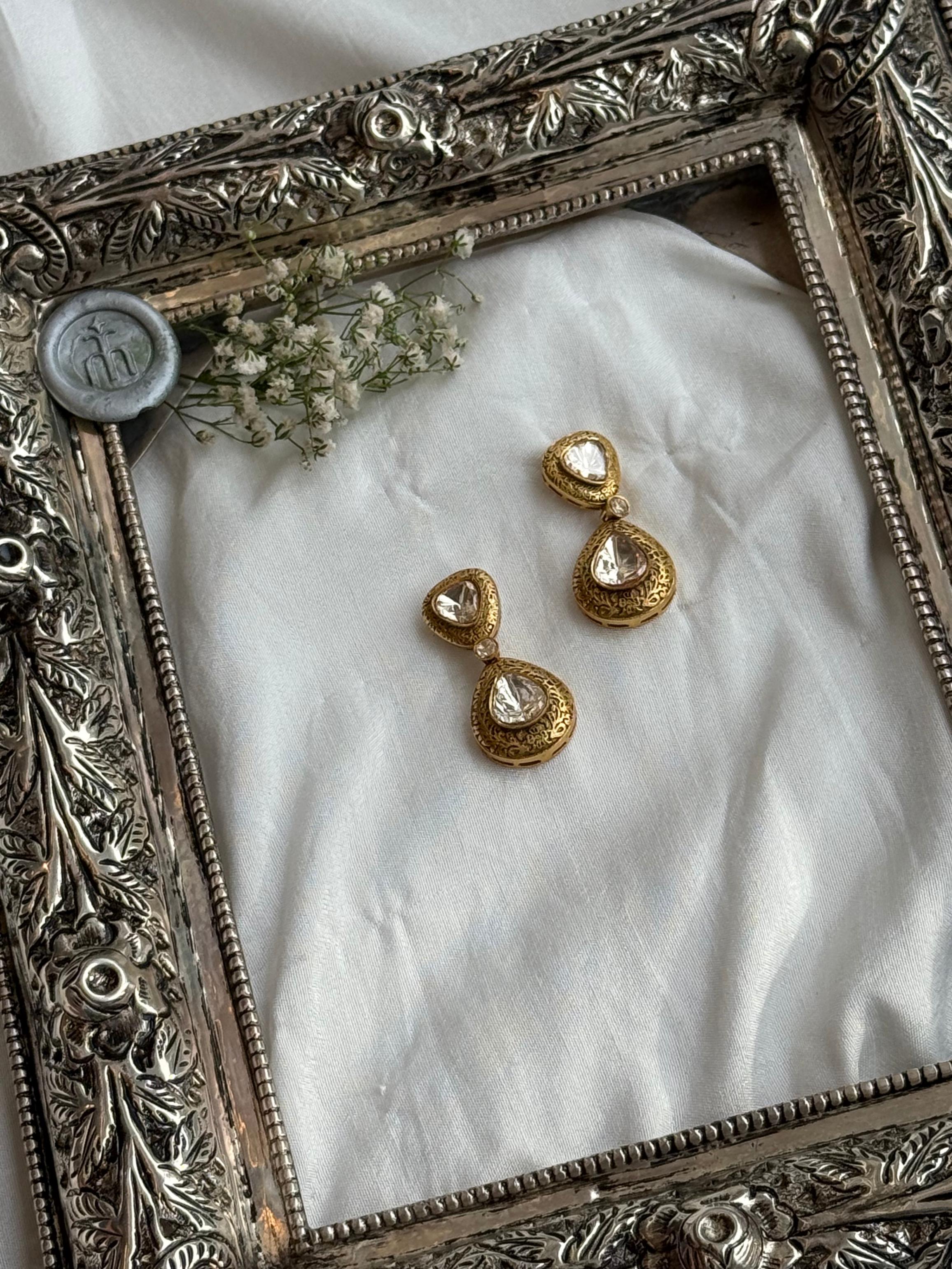 PRAGYA POLKI EARRING
