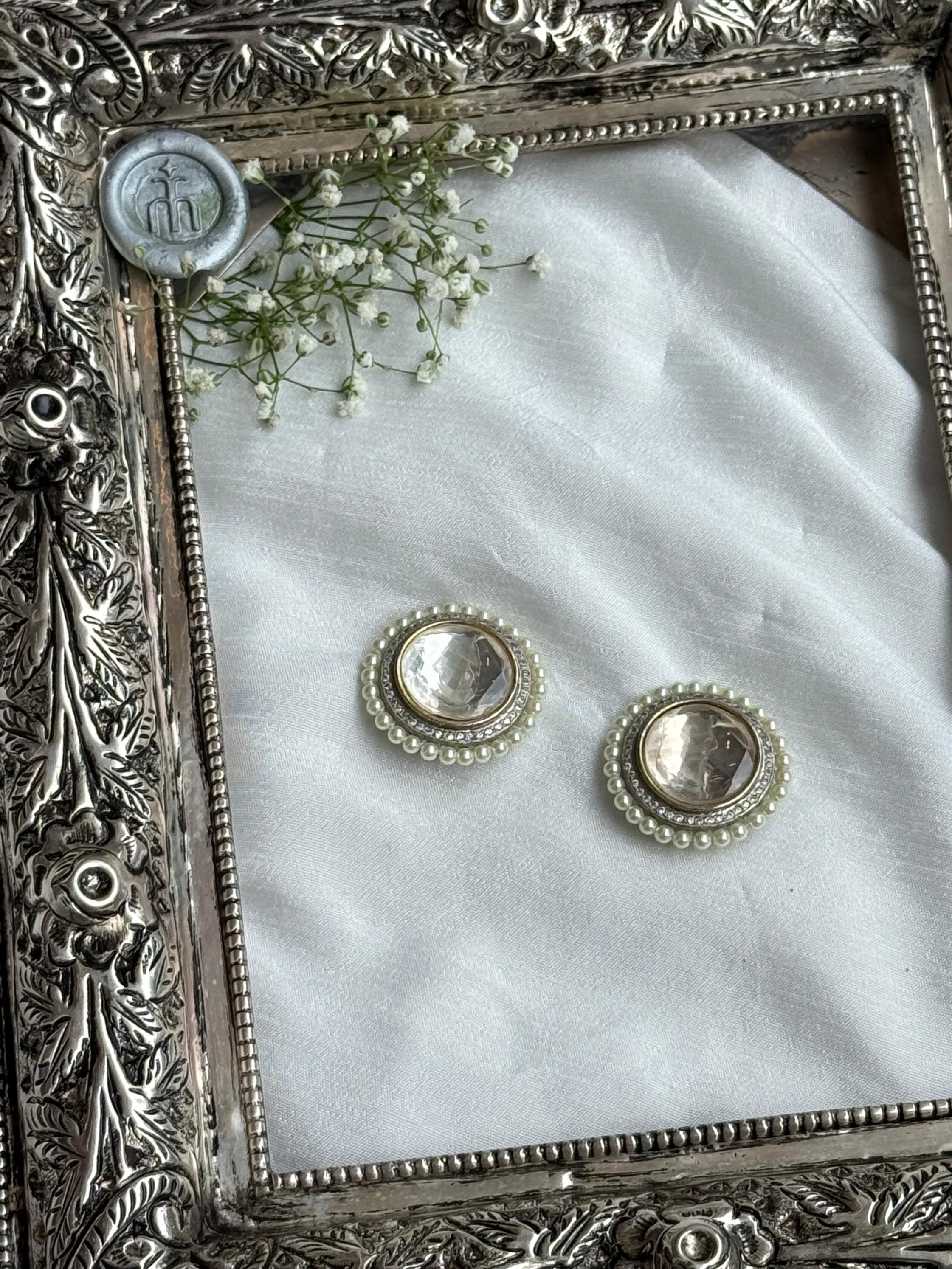 PIKU POLKI STUD