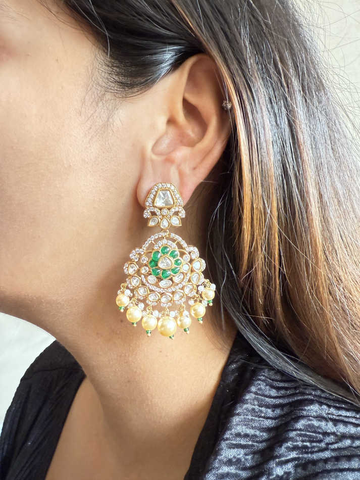 ANSHIKA POLKI CHAANDBALI