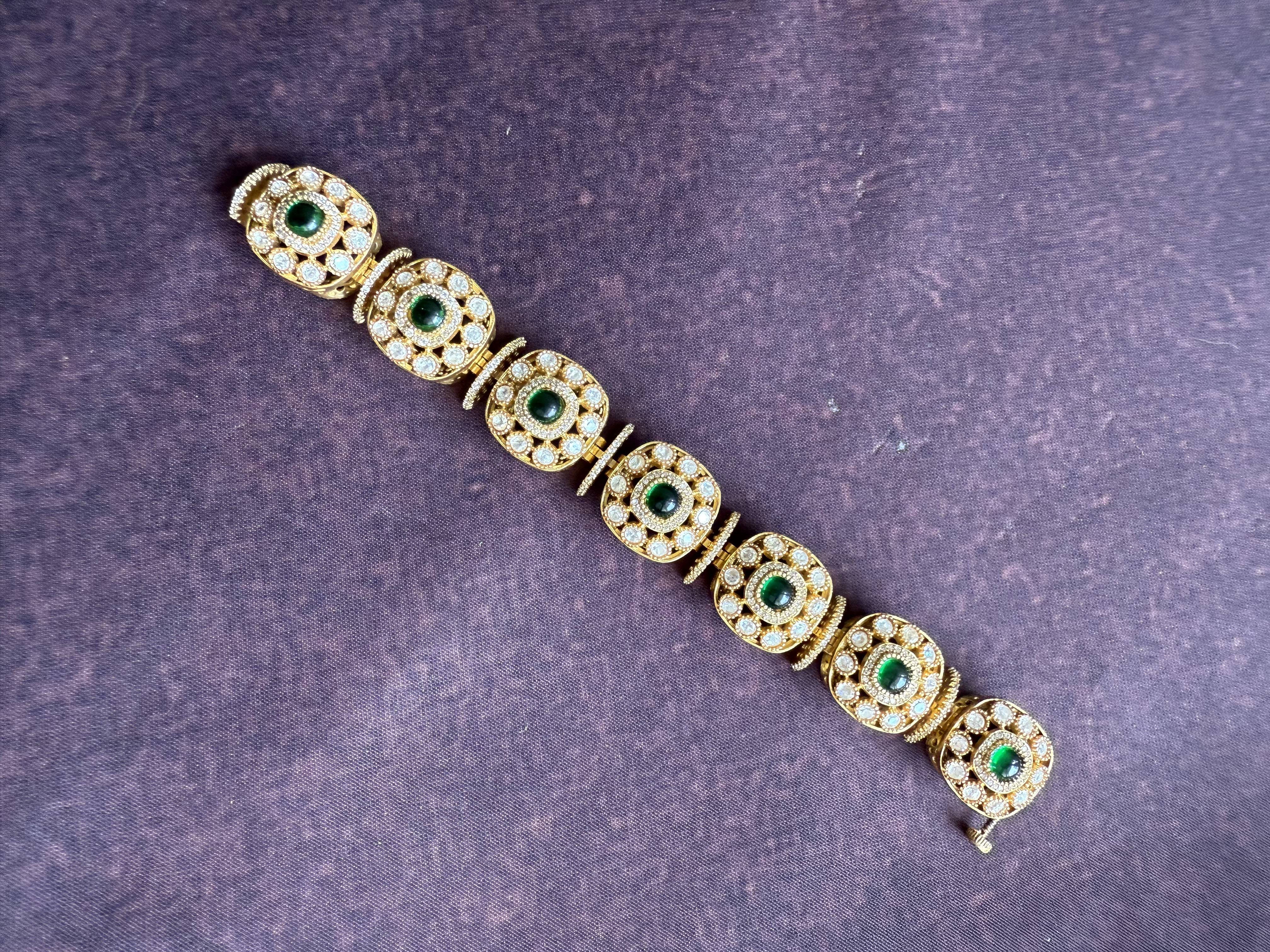 3D GREEN POLKI BRACELET