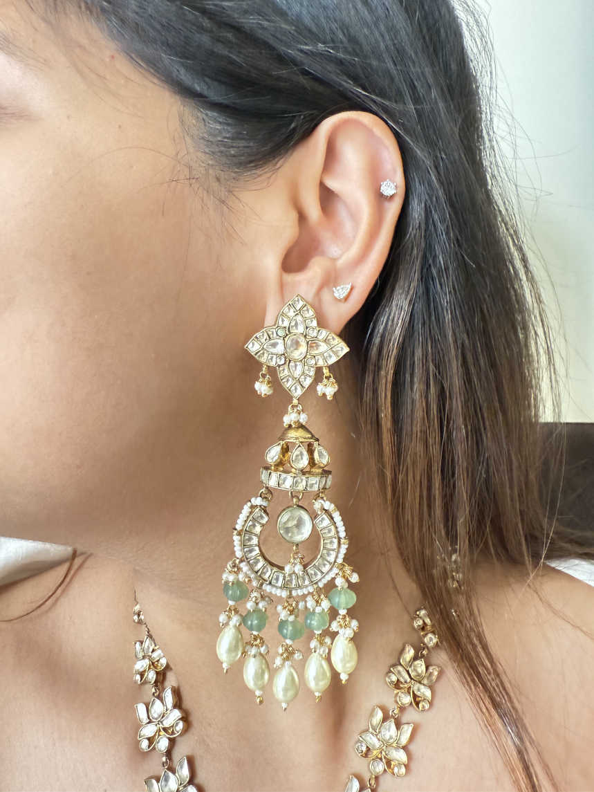 NEELAM LONG AHMEDABADI KUNDAN NECKLACE SET