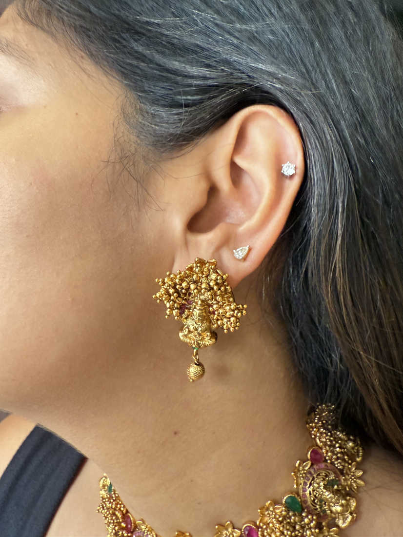 AANYA TEMPLE NECKLACE