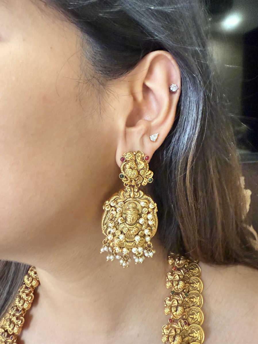 Bhavika Necklace with Earrings Set