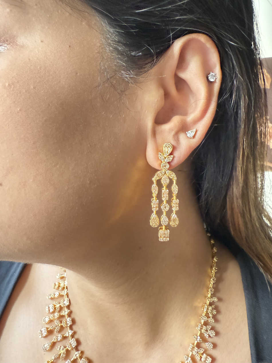 JESSICA 92.5 DIAMOND SET (GOLD POLISH)