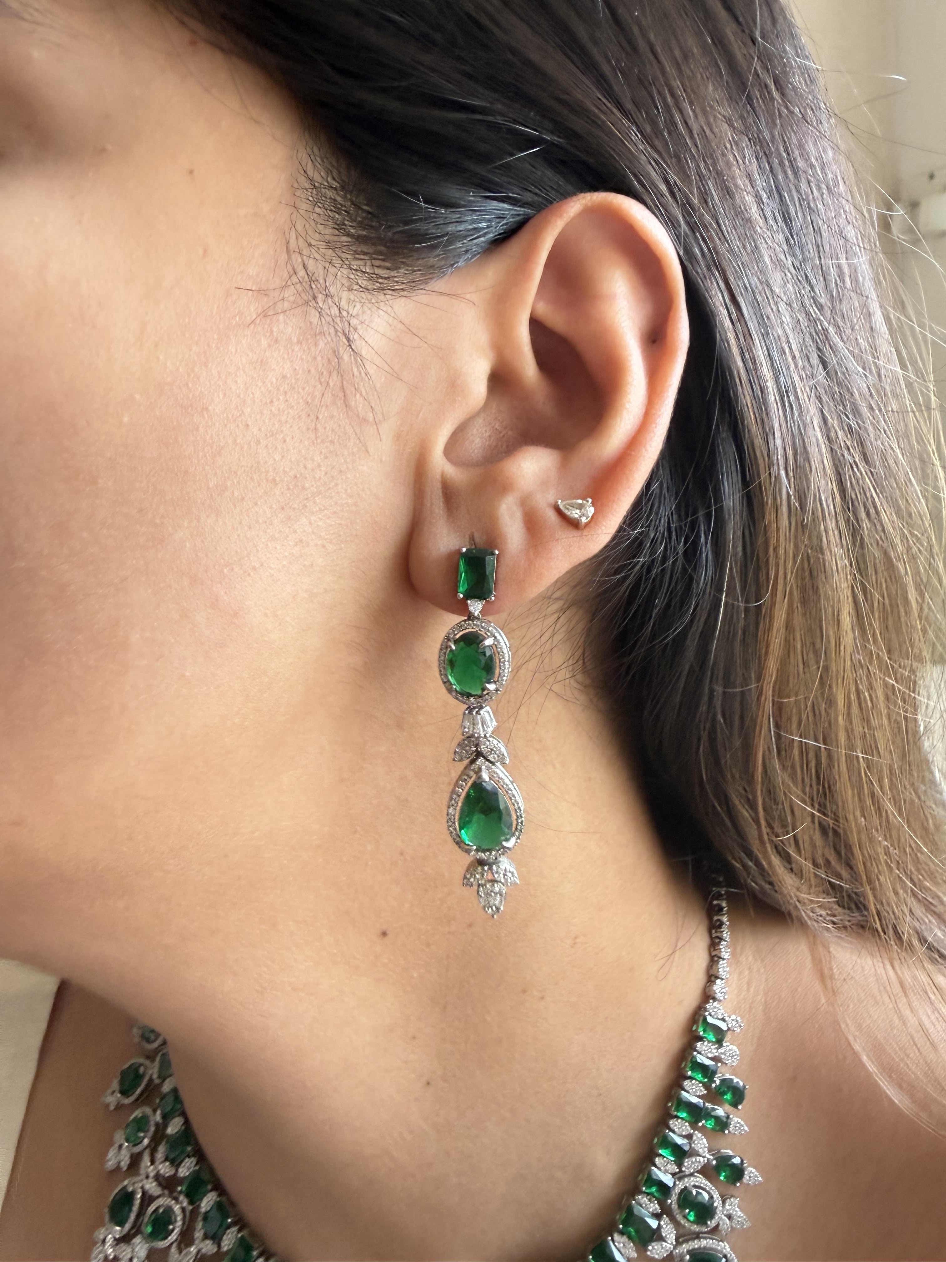 STERLING GREEN NECKLACE SET