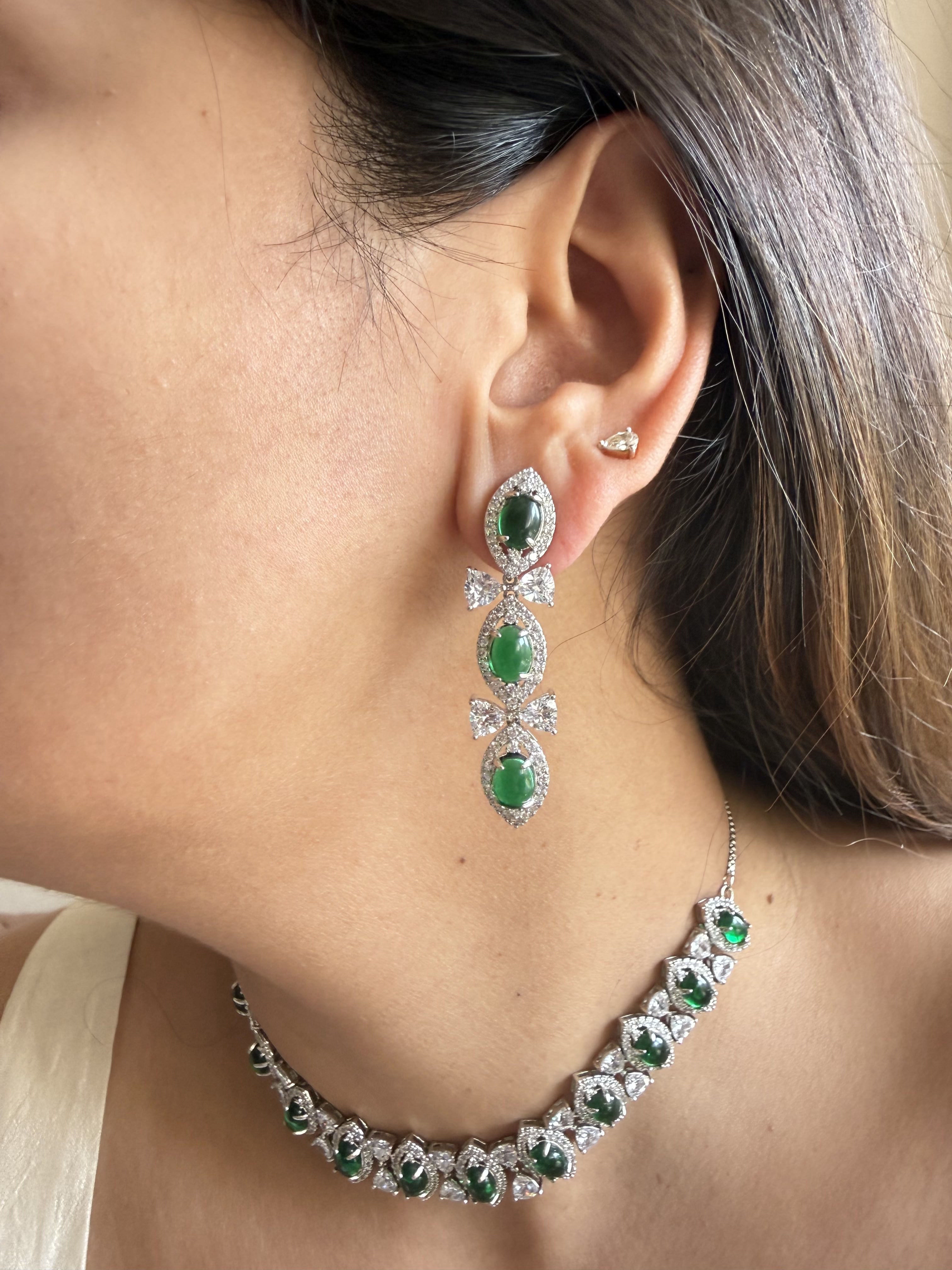 NANNY GREEN CHOKER DIAMOND SET