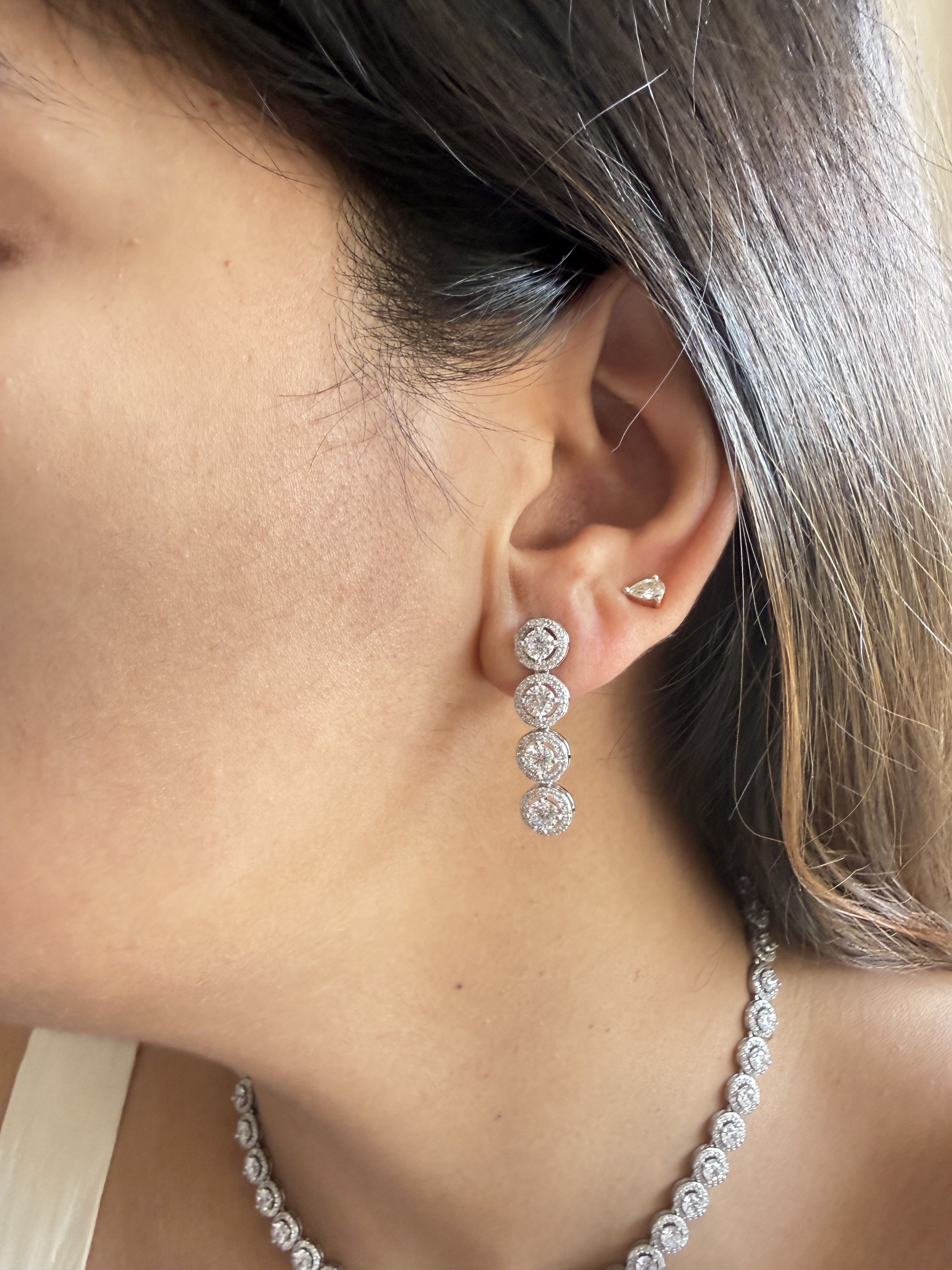 INARA 92.5 DIAMOND NECKLACE SET