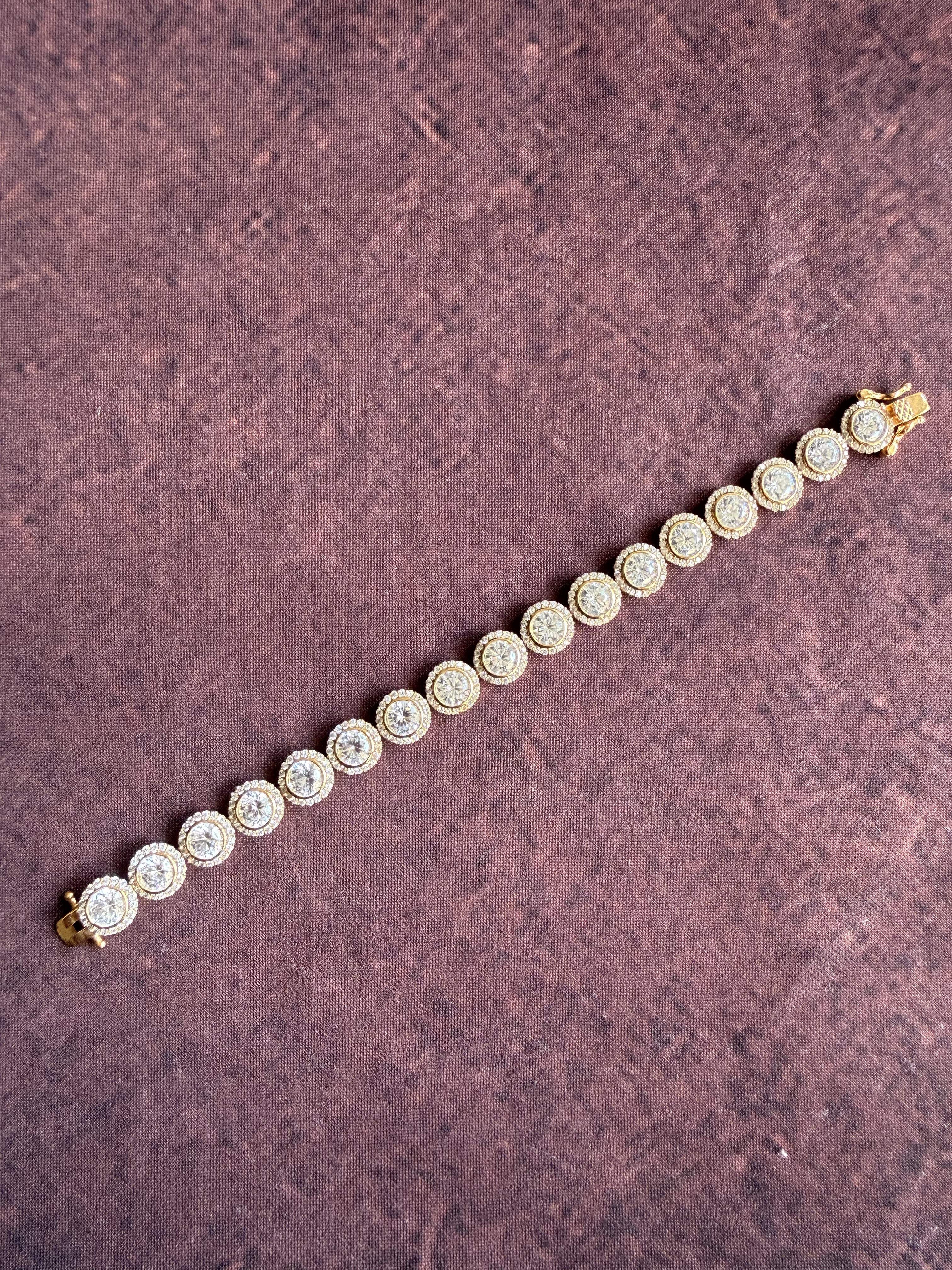 DAISY ROUND DIAMOND TENNIS BRACELET