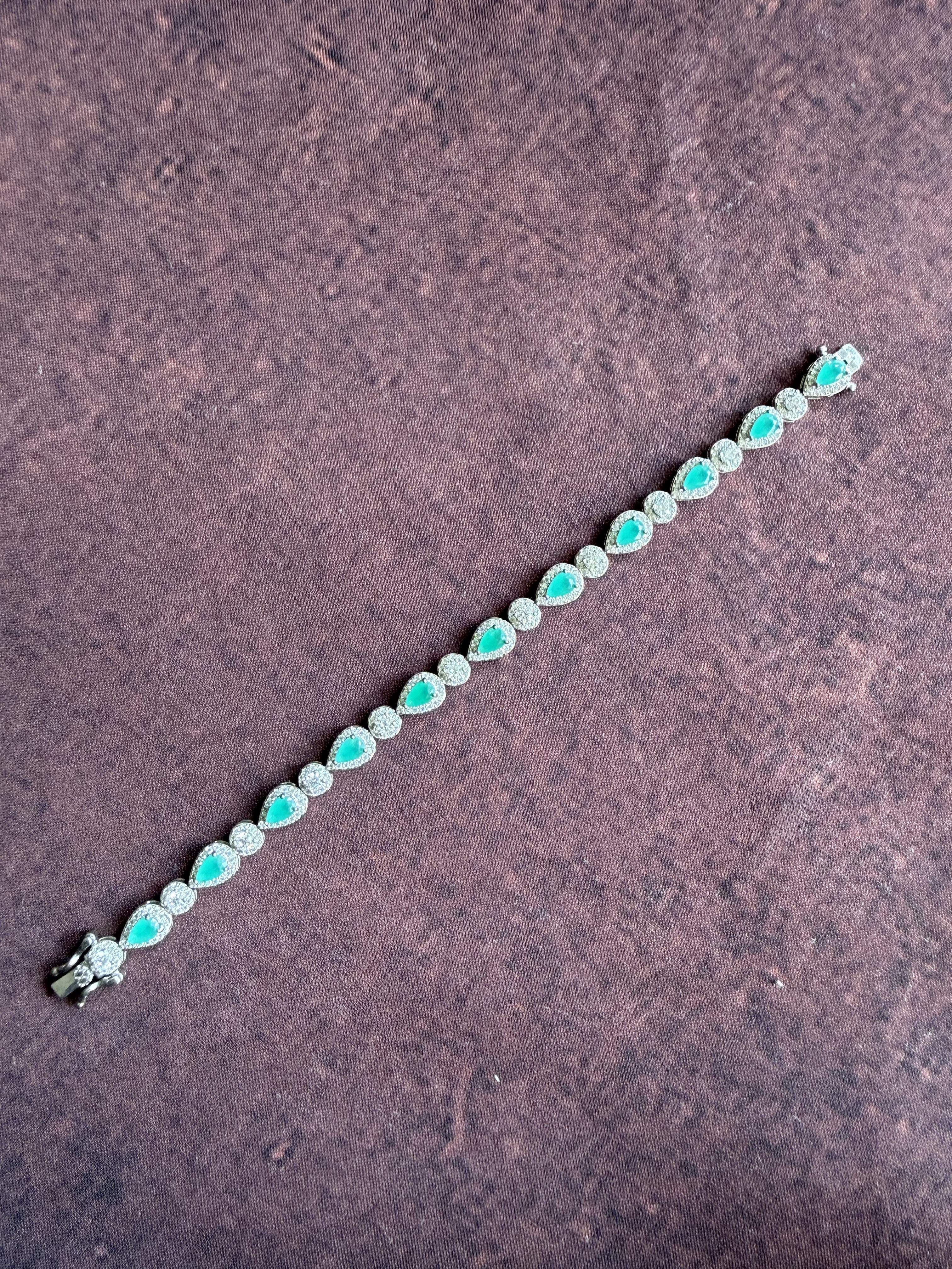 ABIGAIL MINT GREEN TENNIS BRACELET