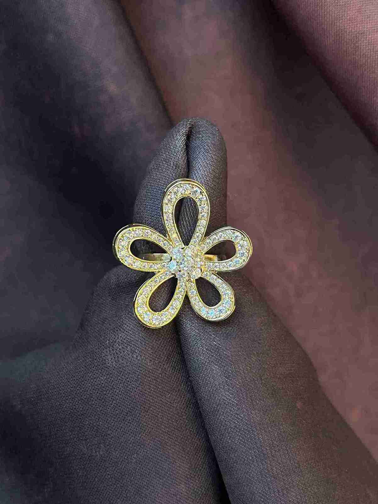 runway-hit-jewelry
