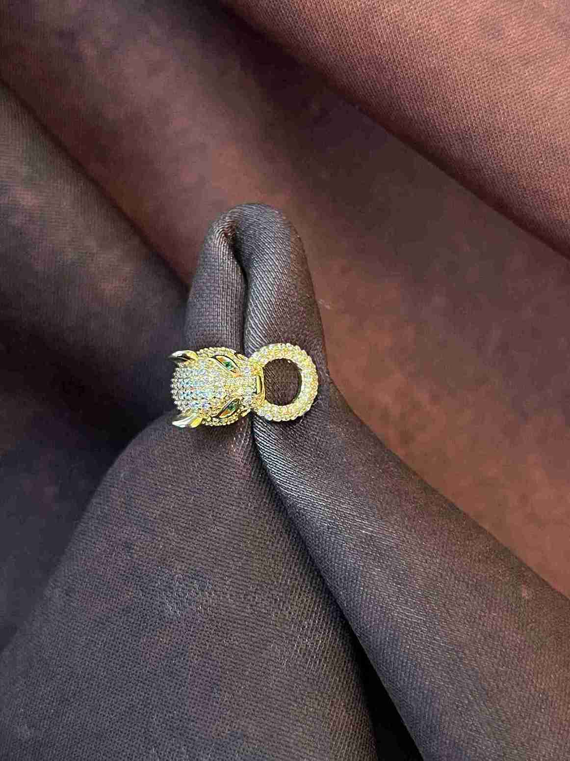 runway-hit-jewelry