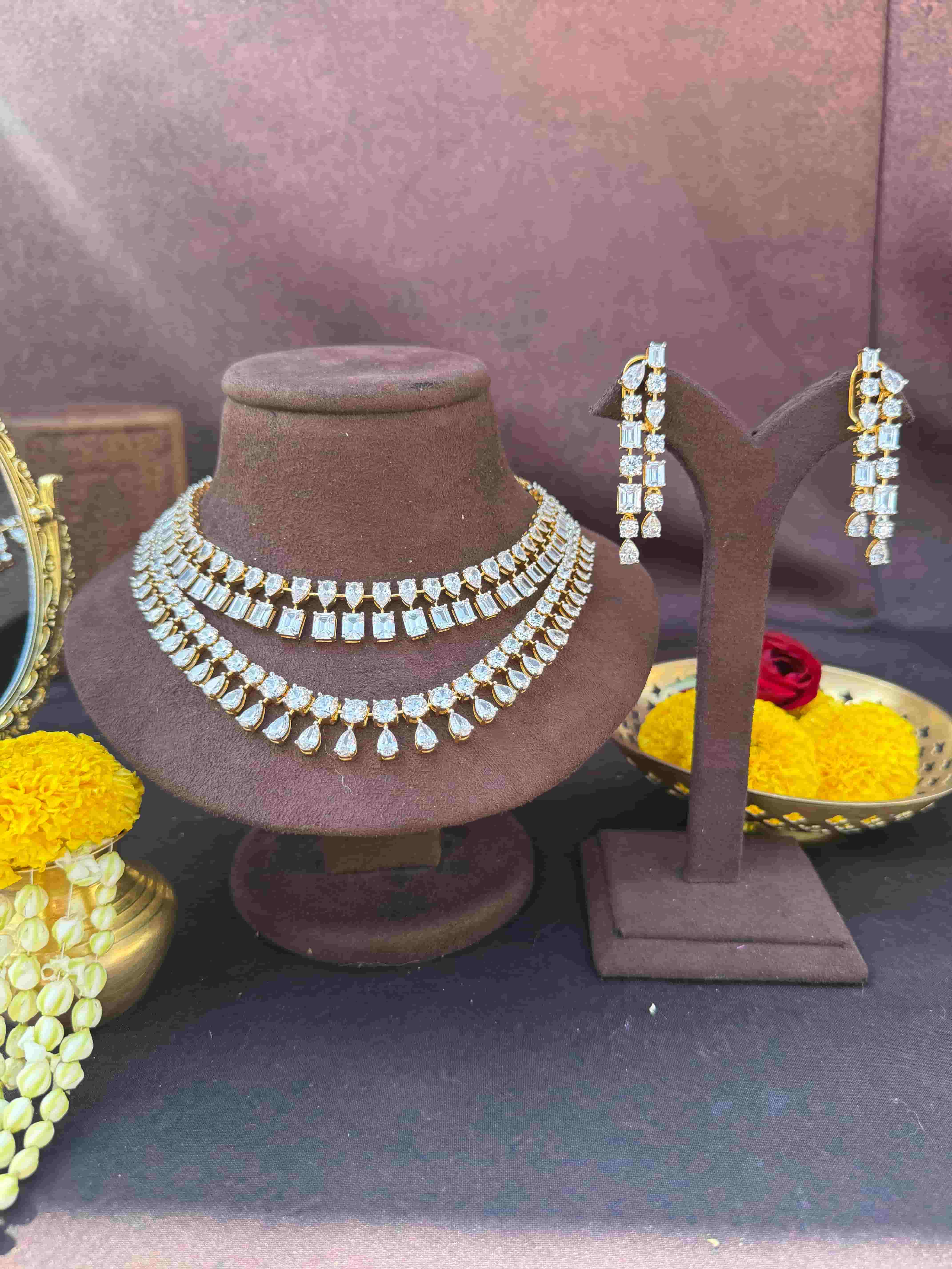 HAZEL SWAROVSKI DIAMOND SET