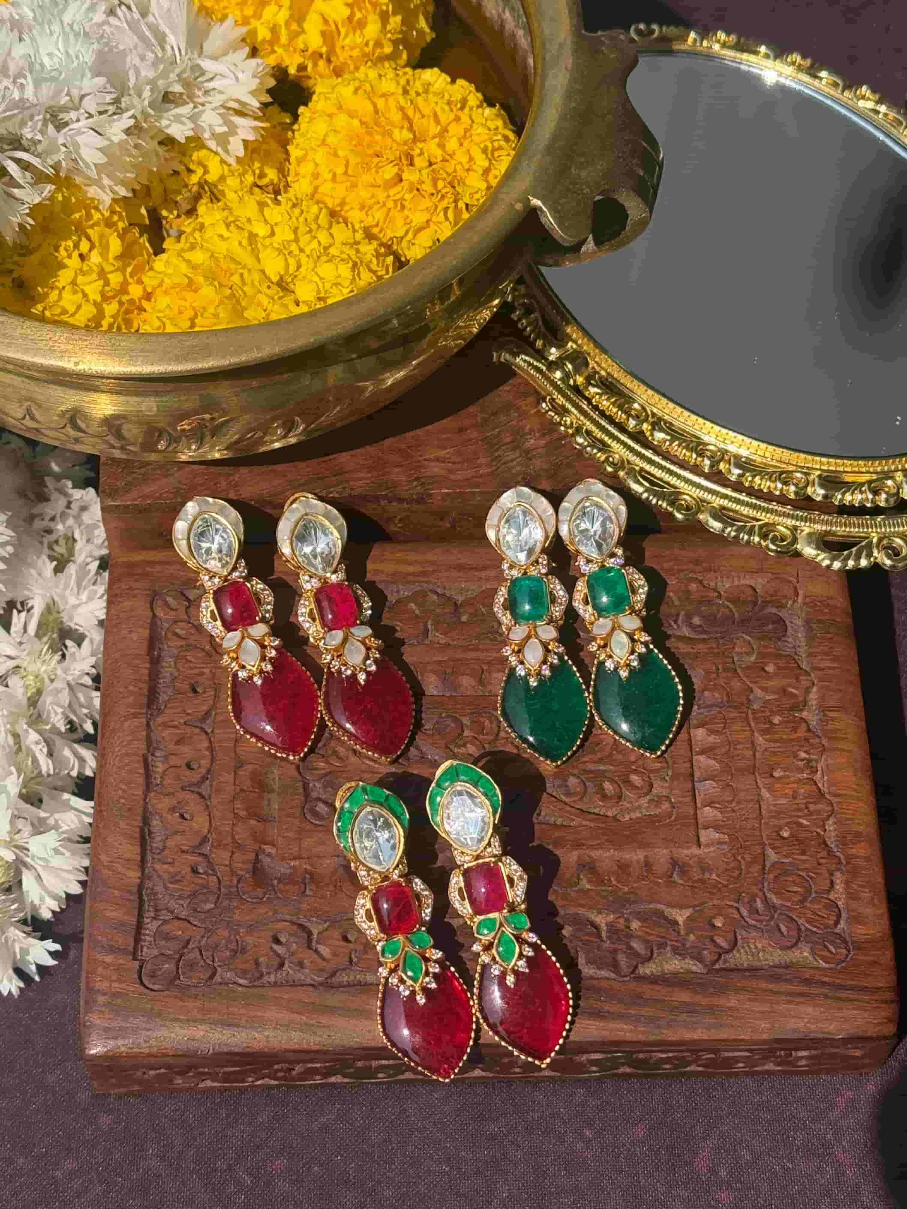 ANWESHA POLKI EARRING