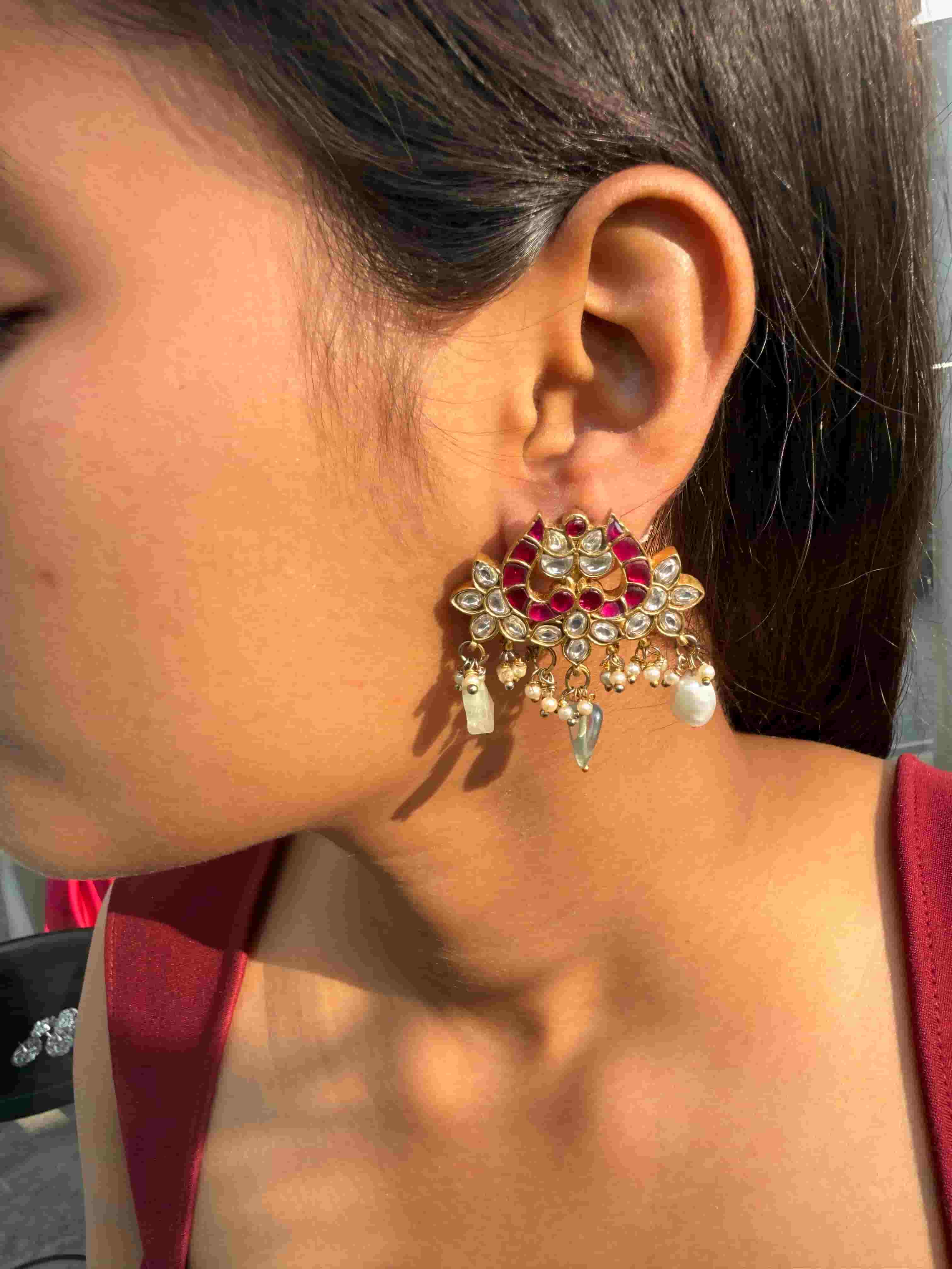 RISHA KEMPU STUD