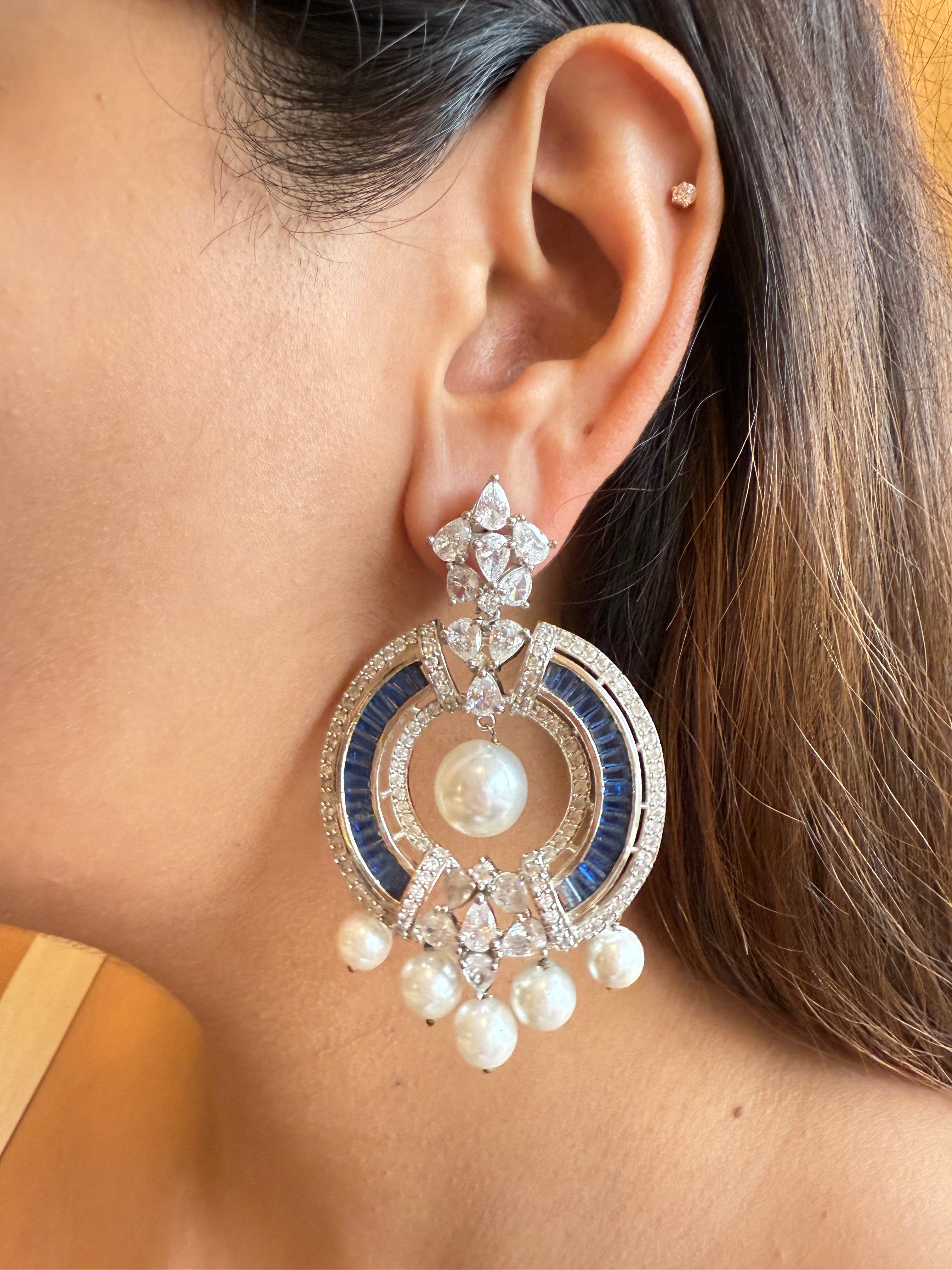 ROUND BLUE DIAMOND CHANDILIER