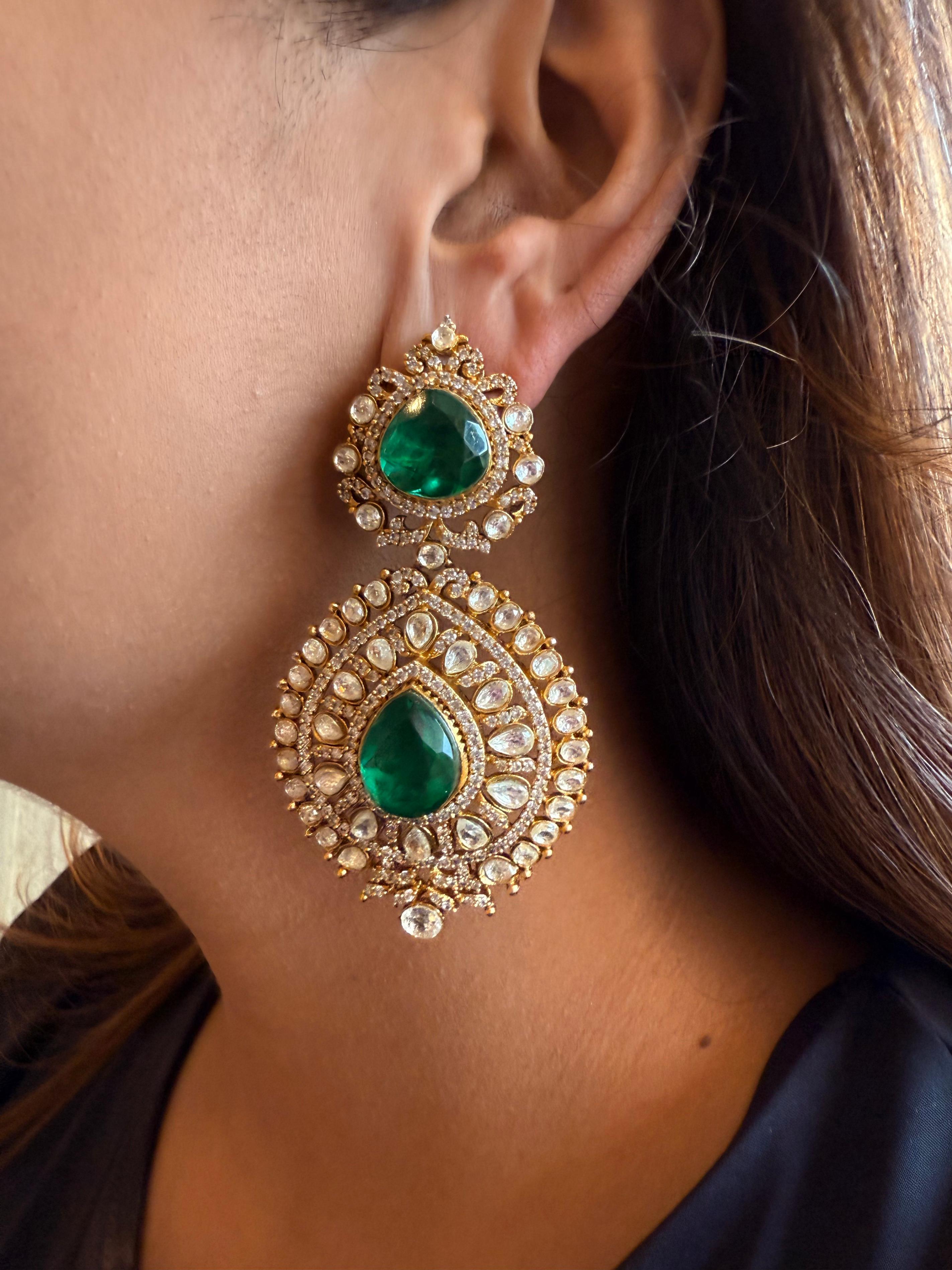 LEKHA GREEN EARRING