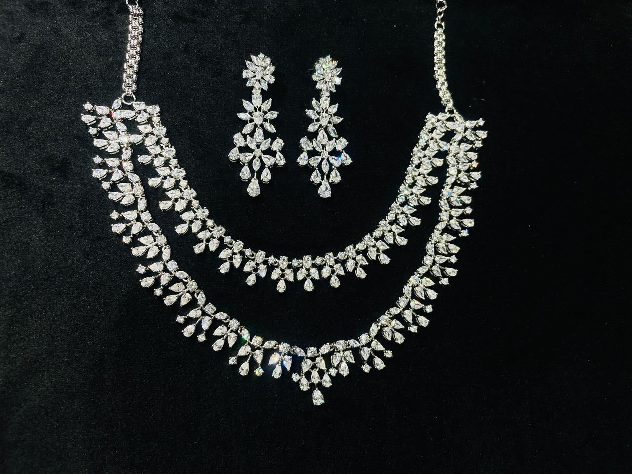 MORISI TWO LAYER DIAMOND SET