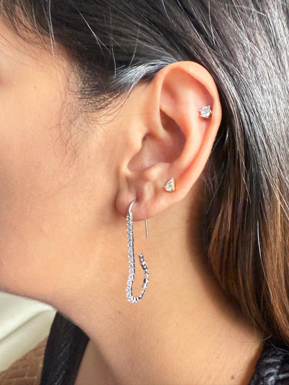 UVIKA 92.5 SILVER HOOPS