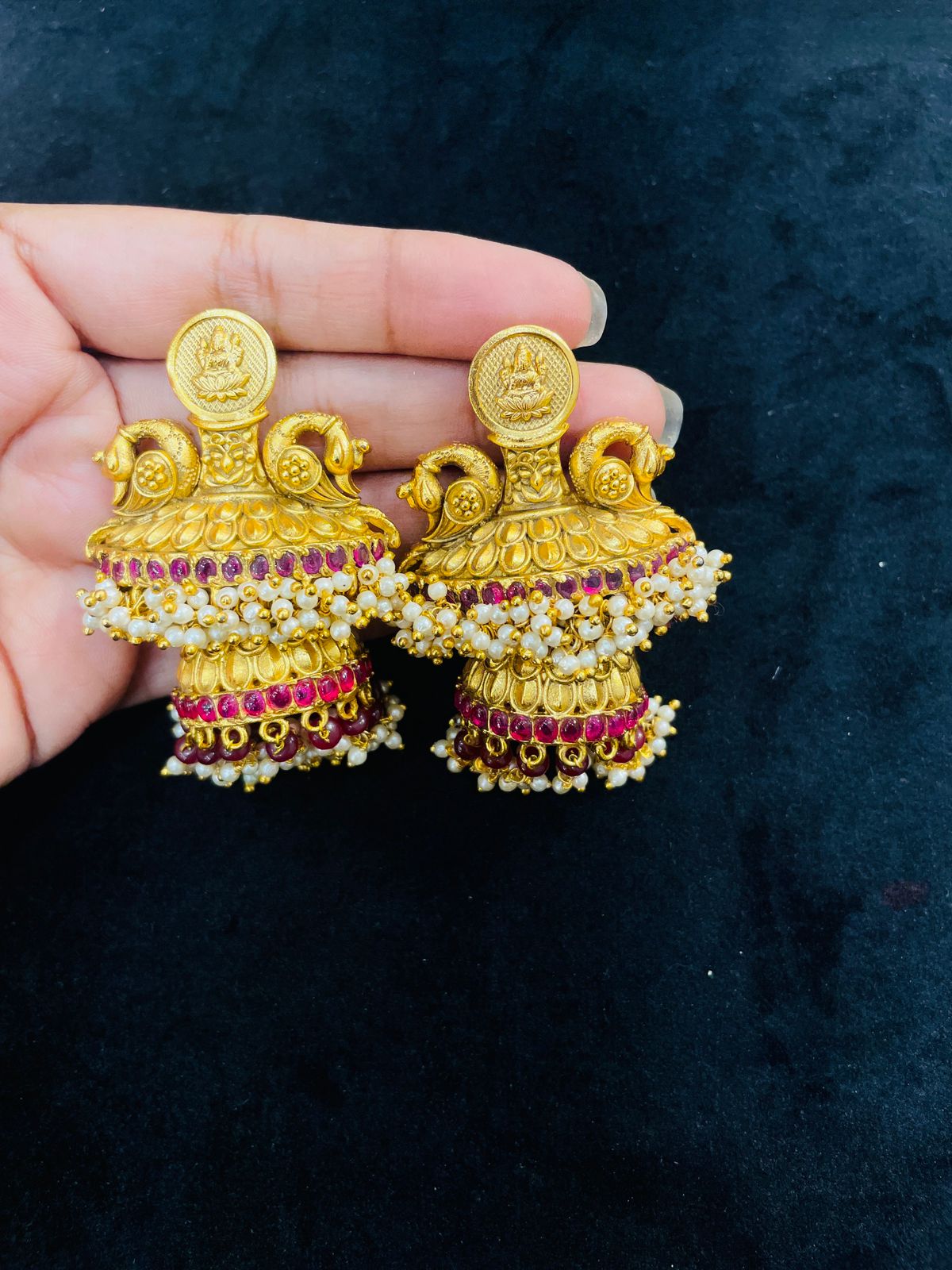 ISHIKA TEMPLE JHUMKA