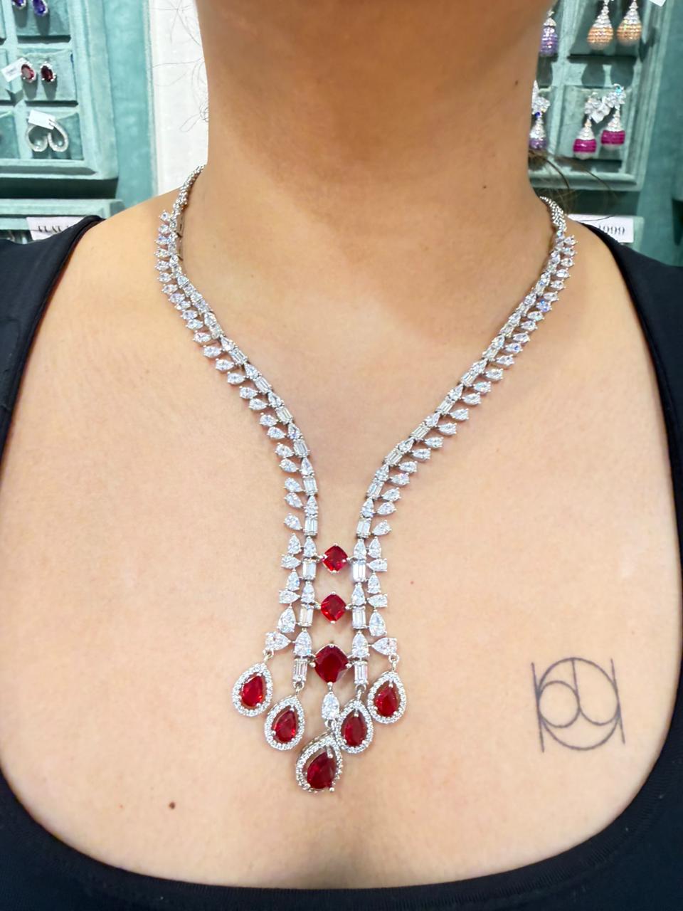MAE RED DIAMOND NECKLACE SET