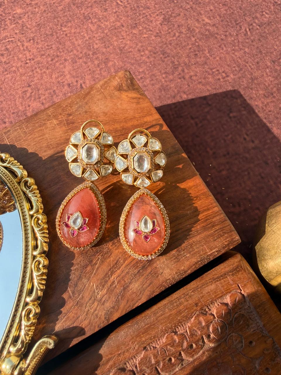 RAFINA POLKI EARRING