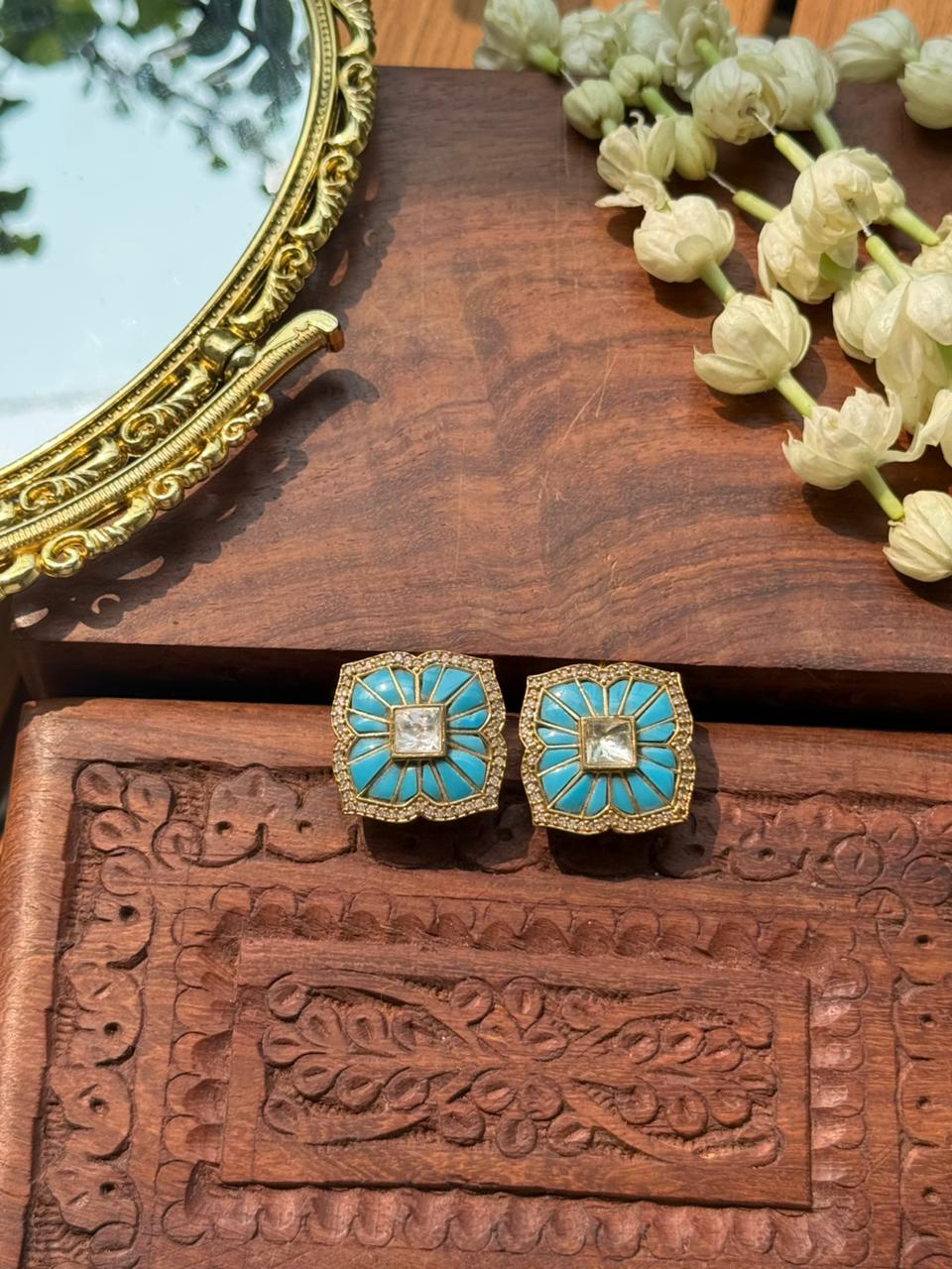NAINA BLUE STUD