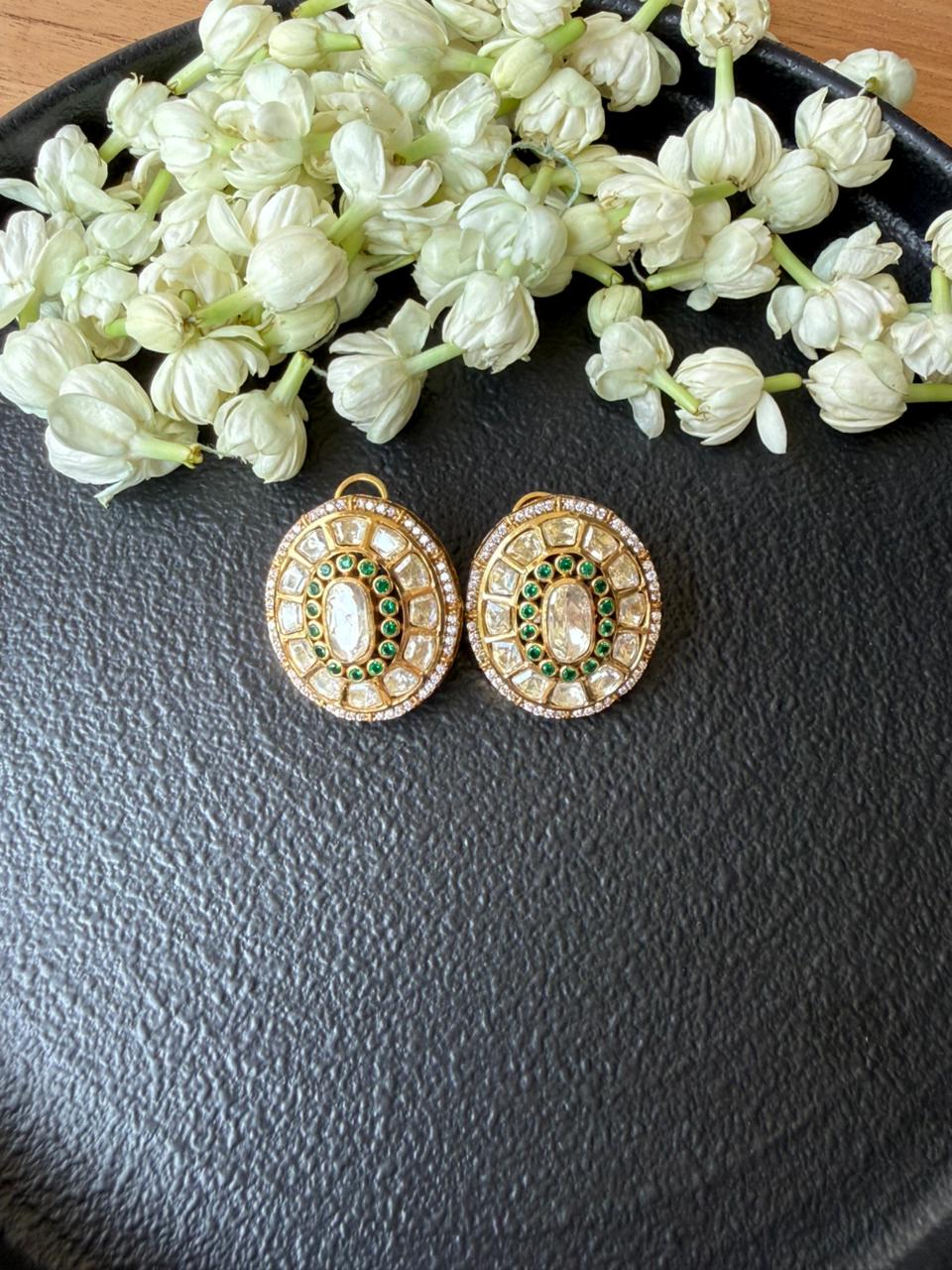 ANJANA POLKI STUD