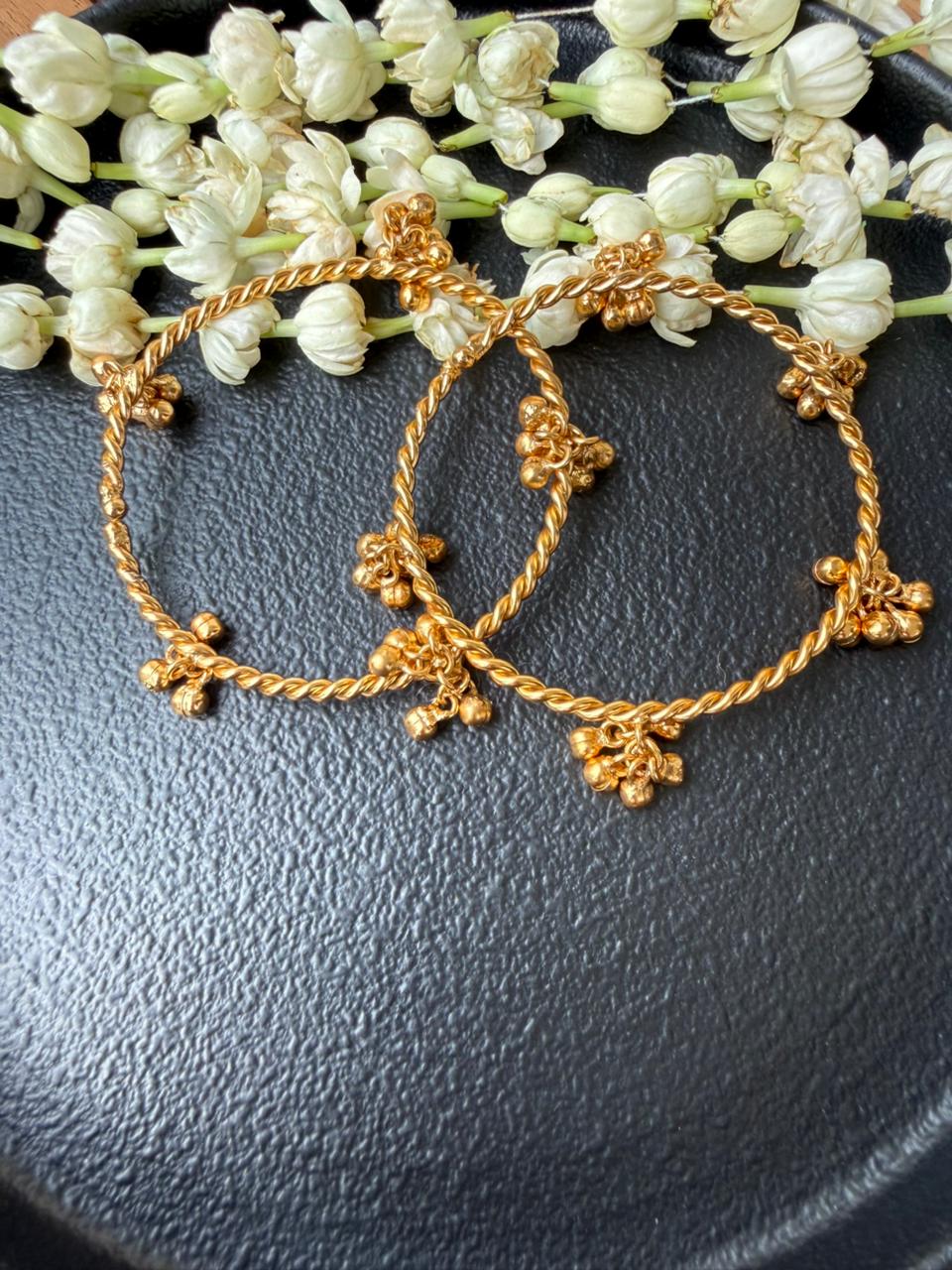 SOHA GHUNGROO BANGLE(PAIR)